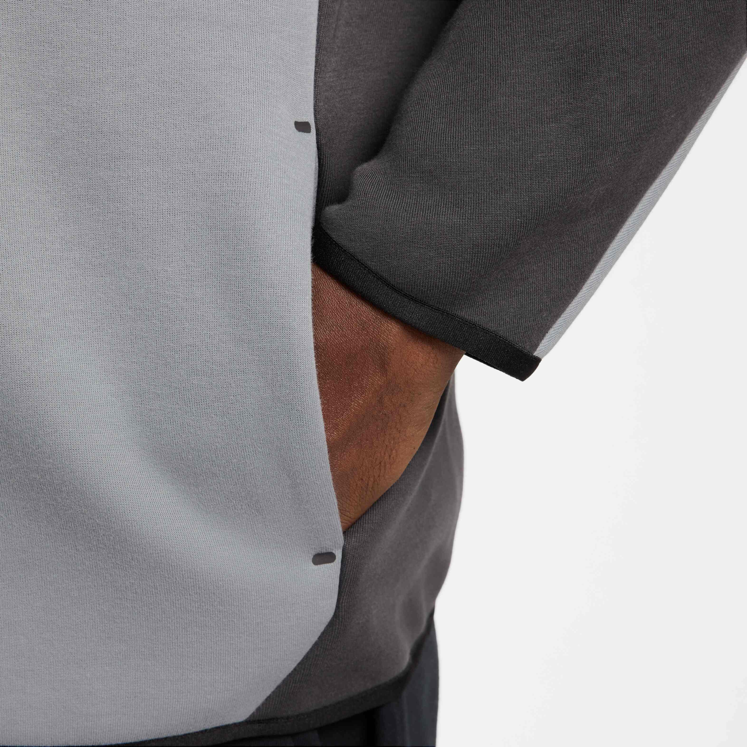 Nike Tech image number 17