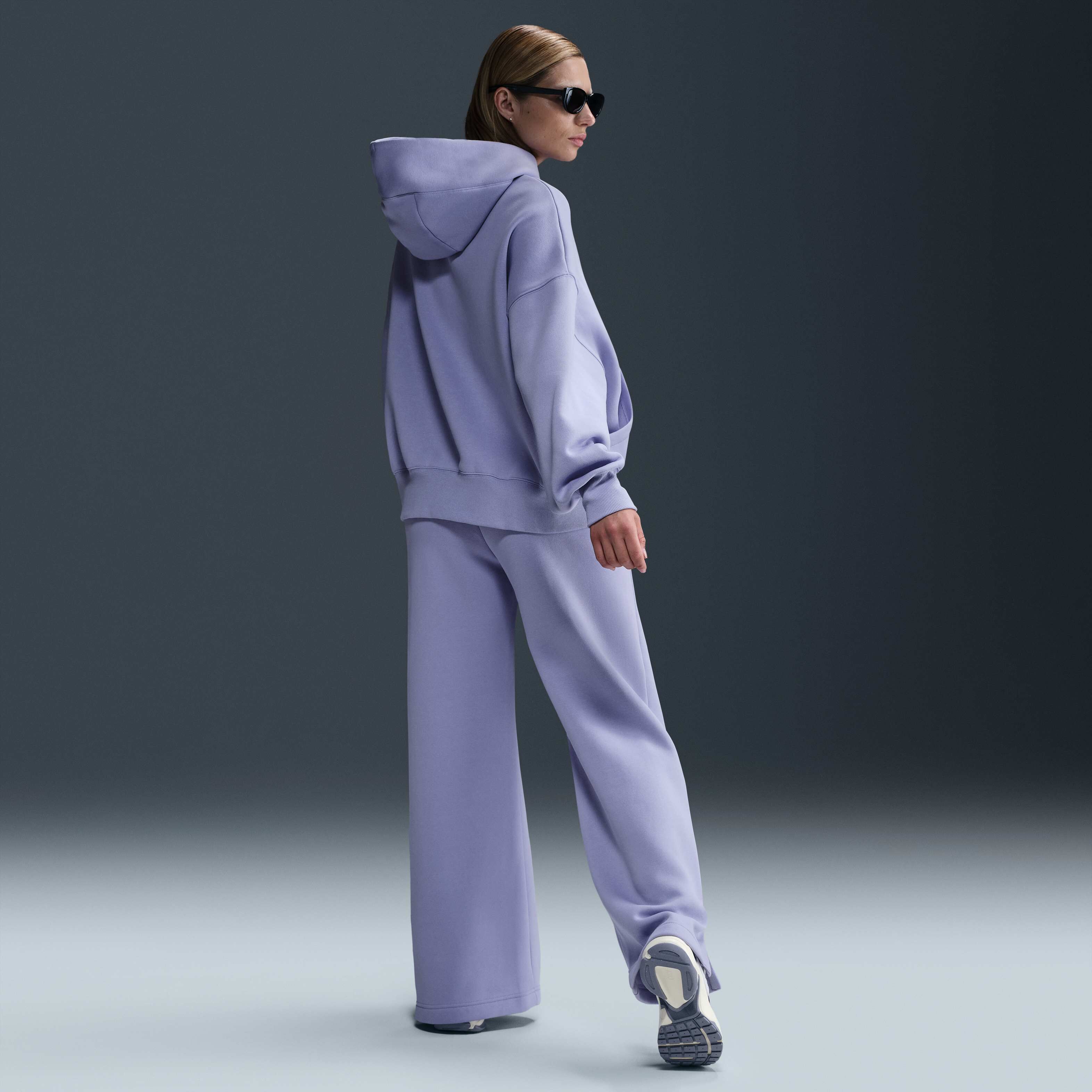 نايكي سبورتسوير فينيكس فليس image number 3