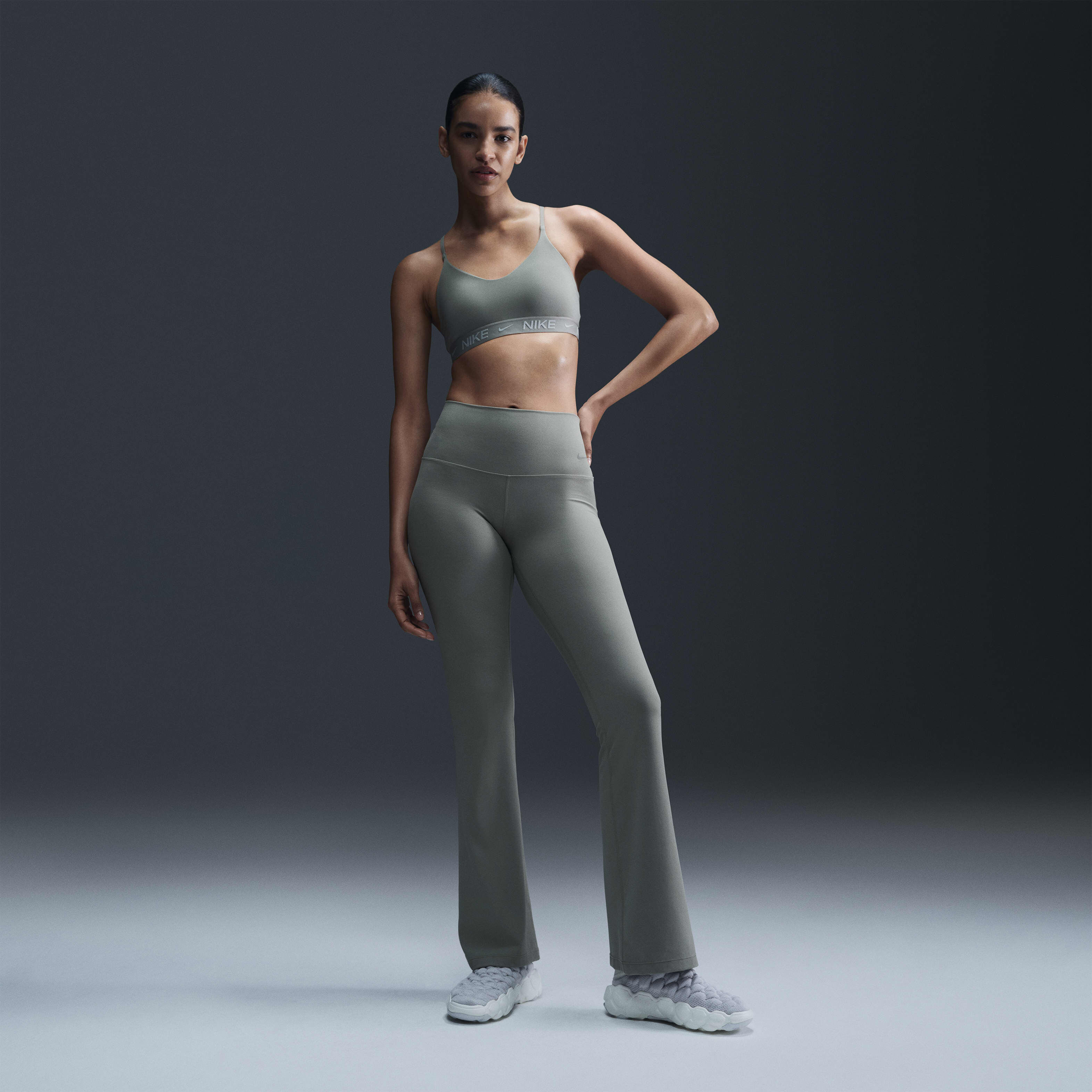 Nike Indy Light-Support image number 3