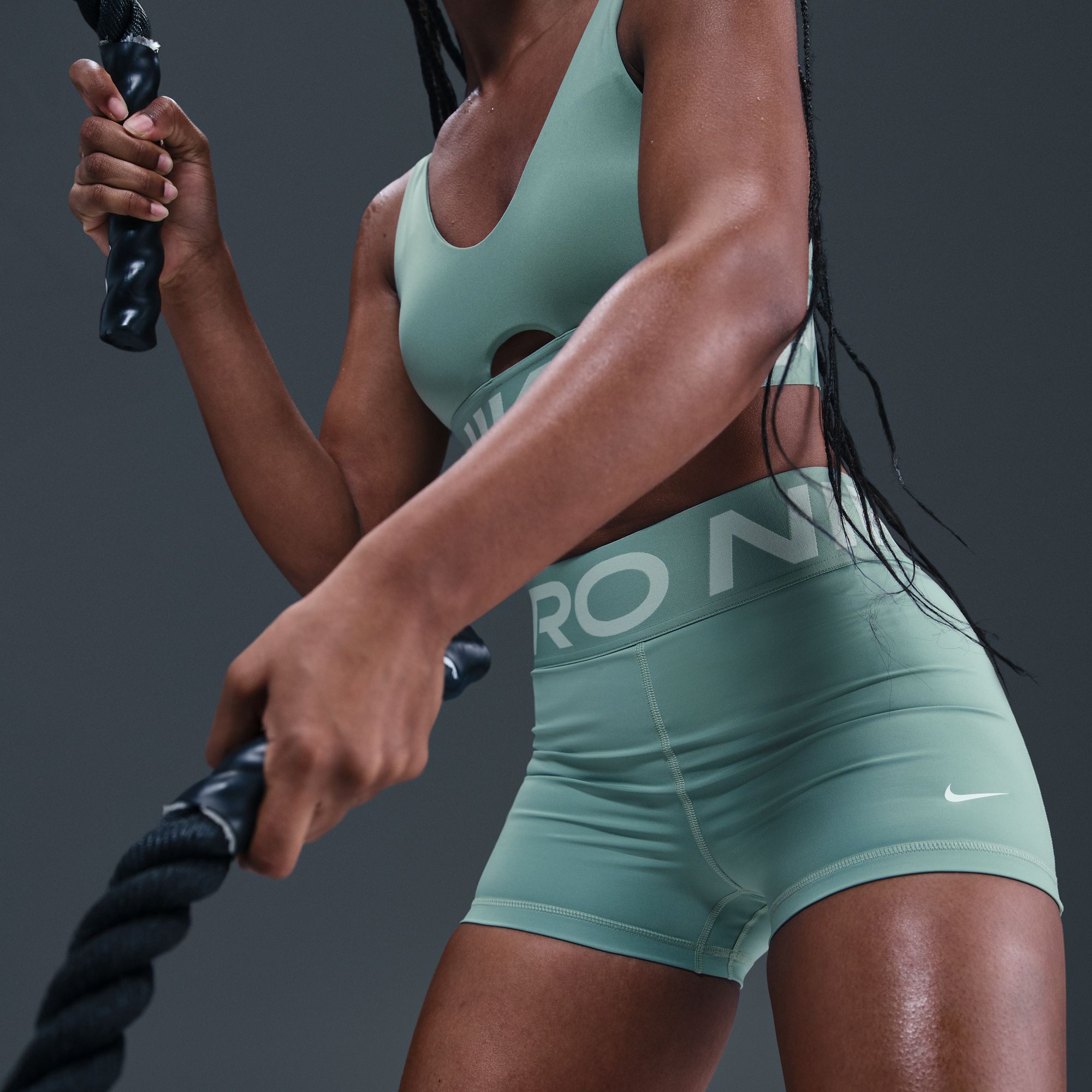 Nike Pro Sculpt image number 10