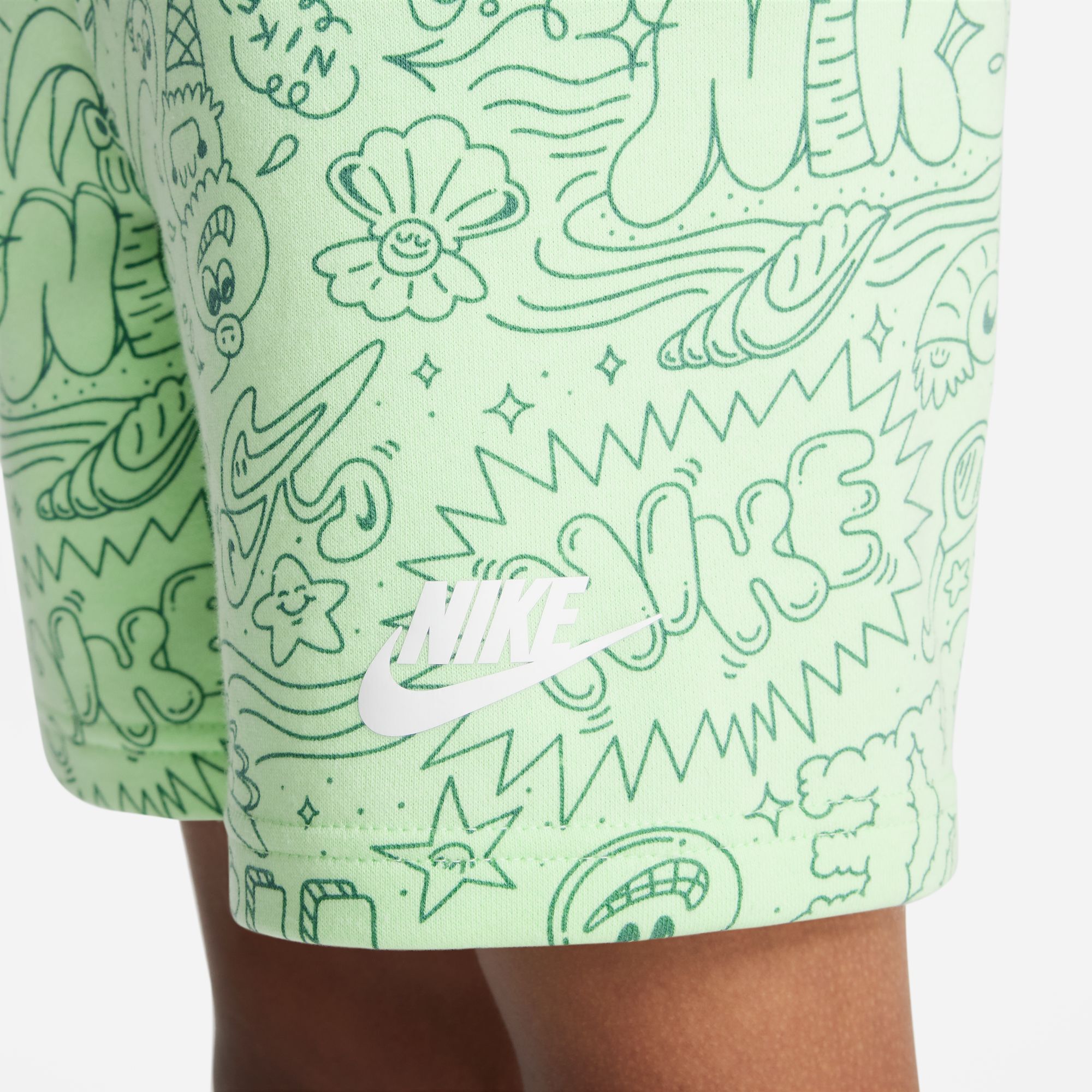 نايكي سبورتسوير كرييت يور اون ادفانتشر image number 5