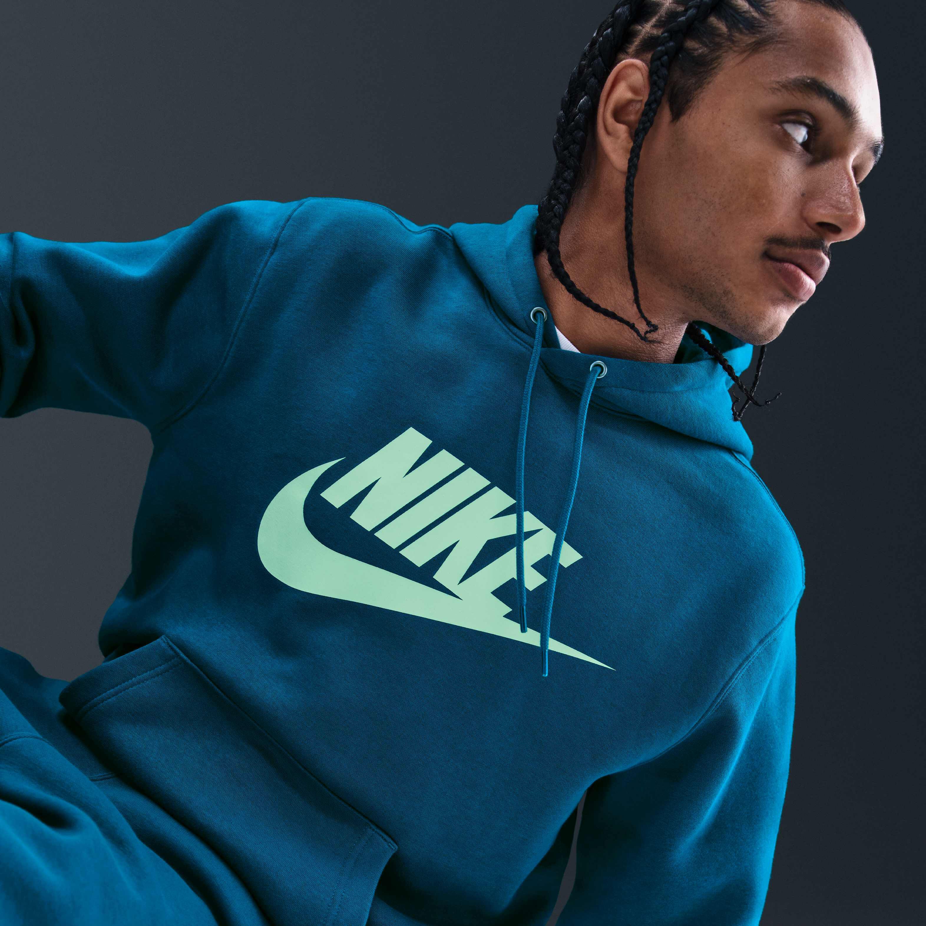 Nike Sportswear Club image number 2