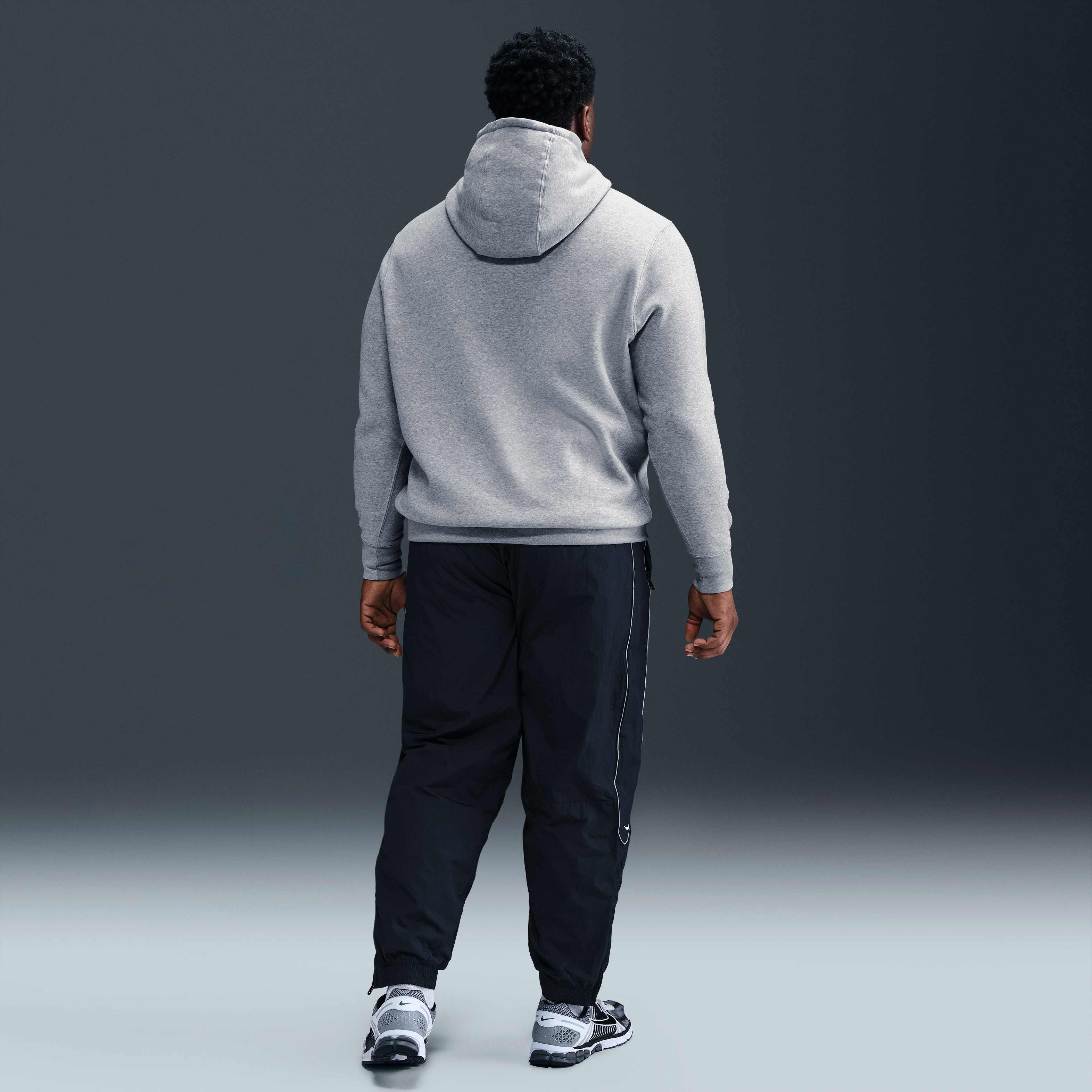 نايكي كلوب image number 9