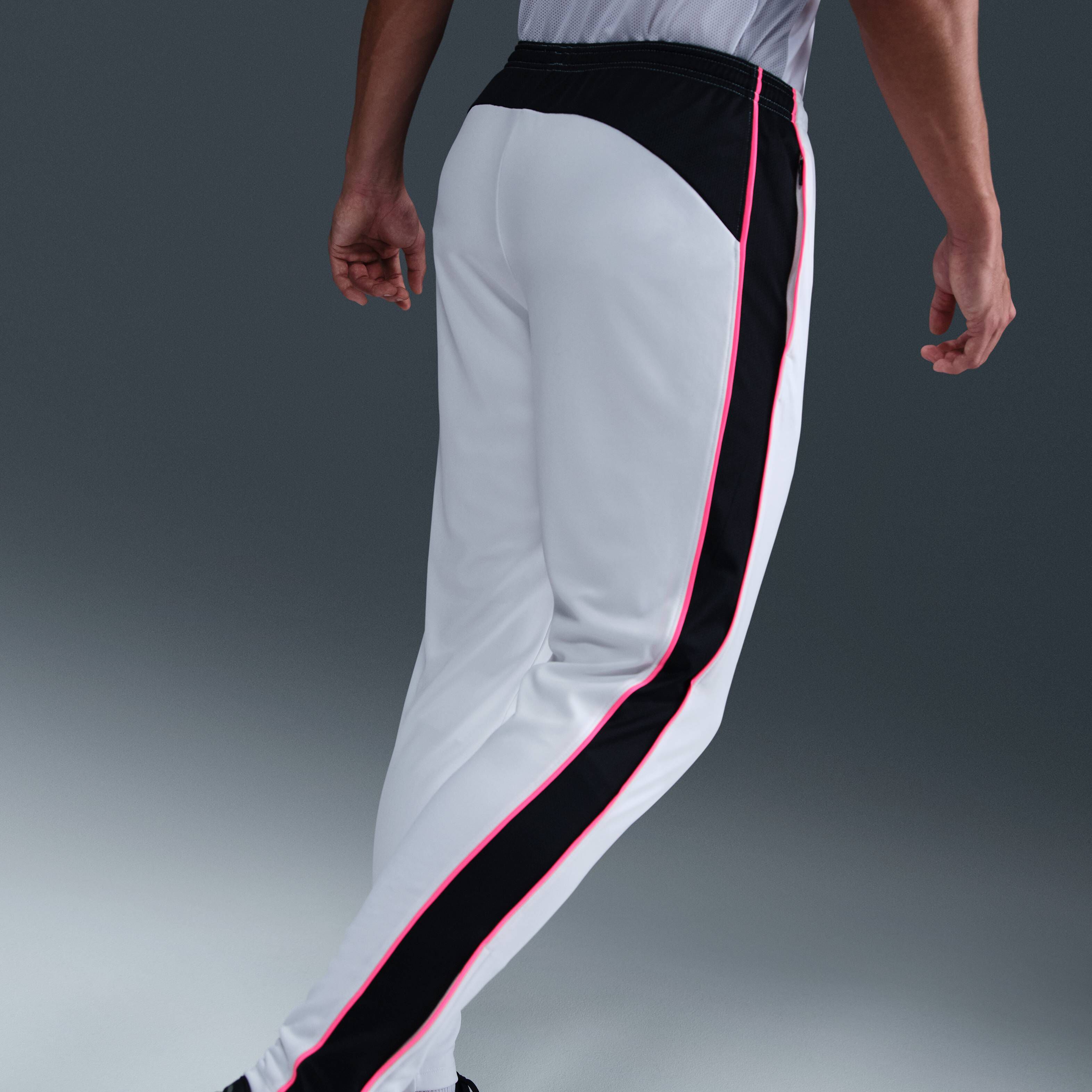 نايكي أكاديمي بلس image number 2