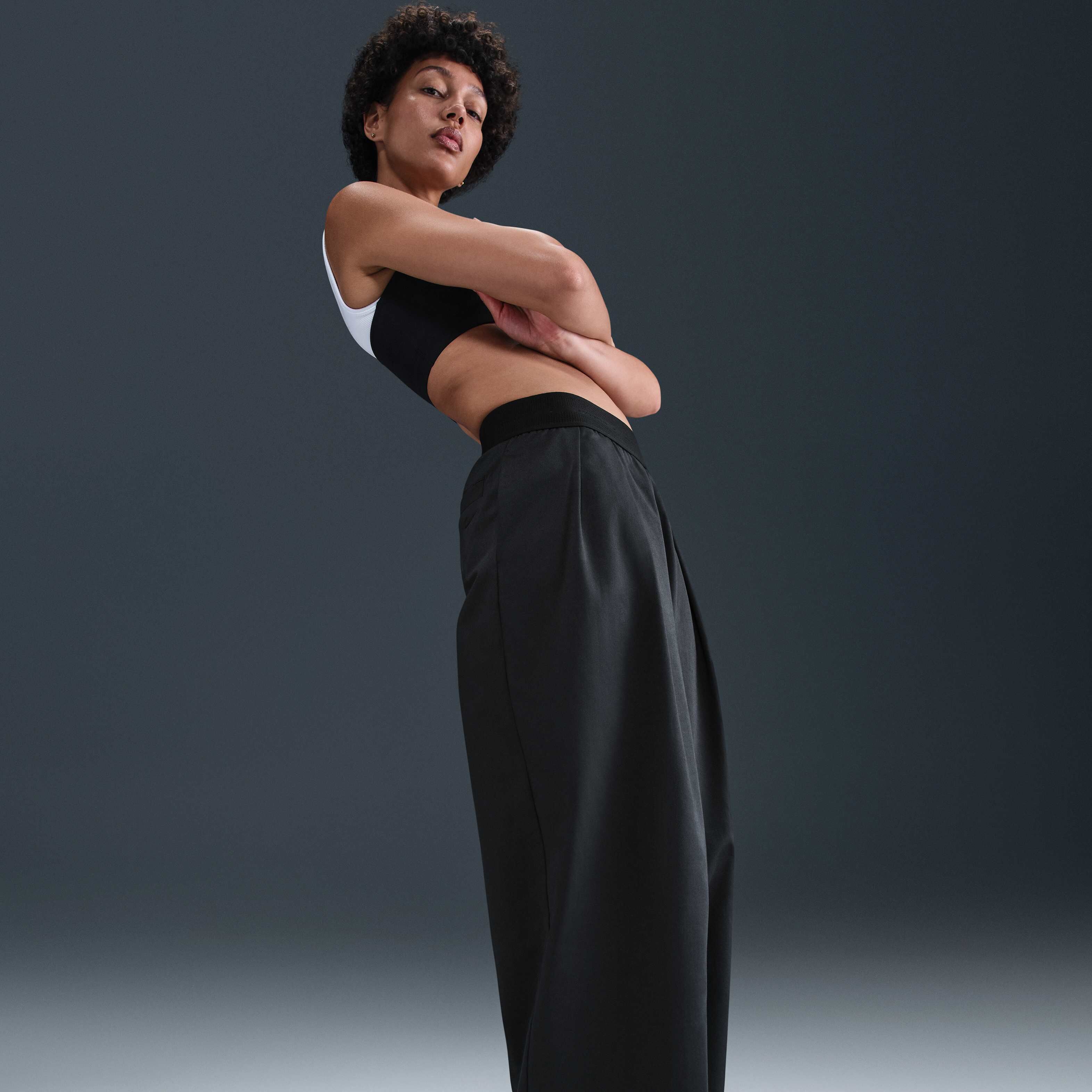 نايكي سبورتسوير image number 4