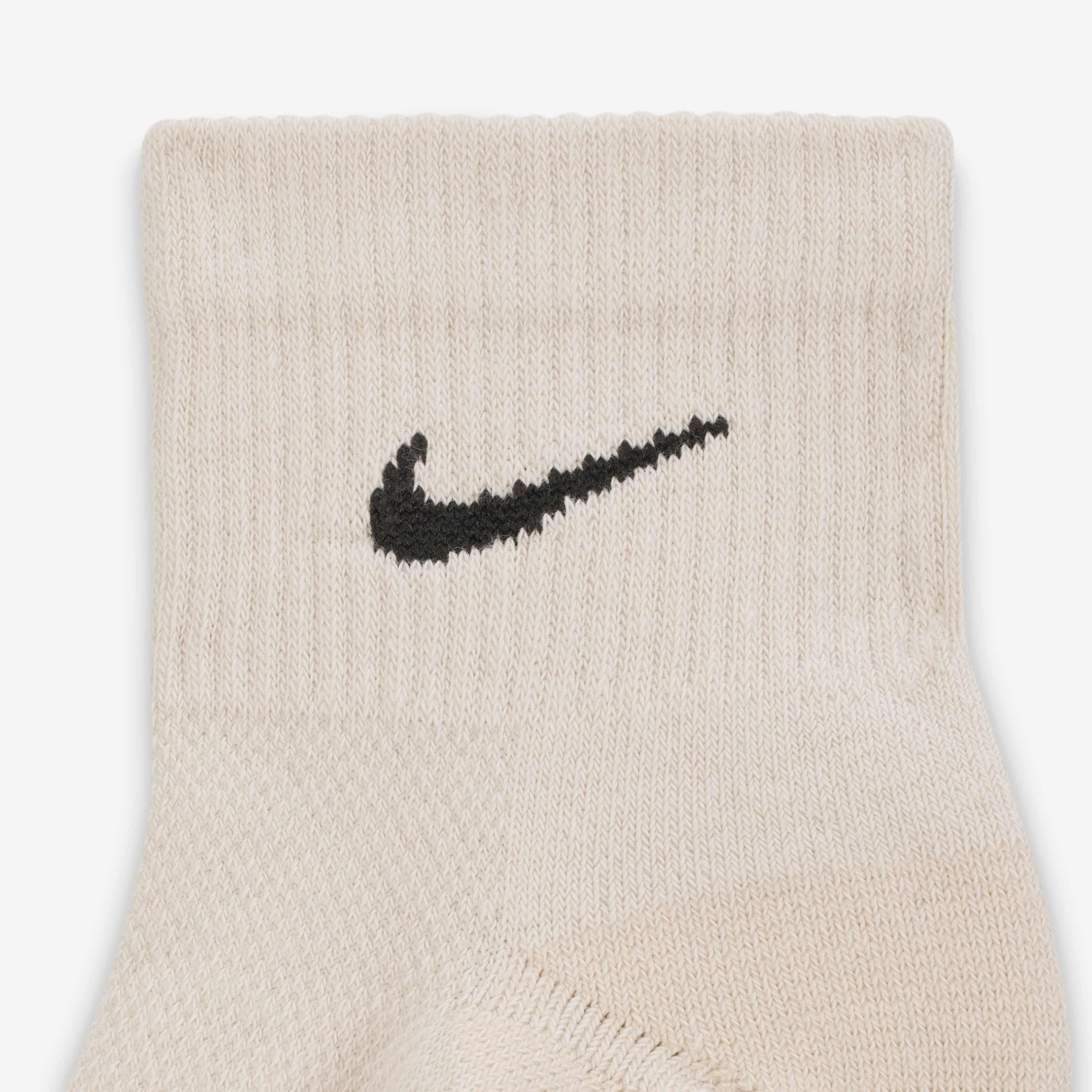 Nike Everyday Elevated image number 3