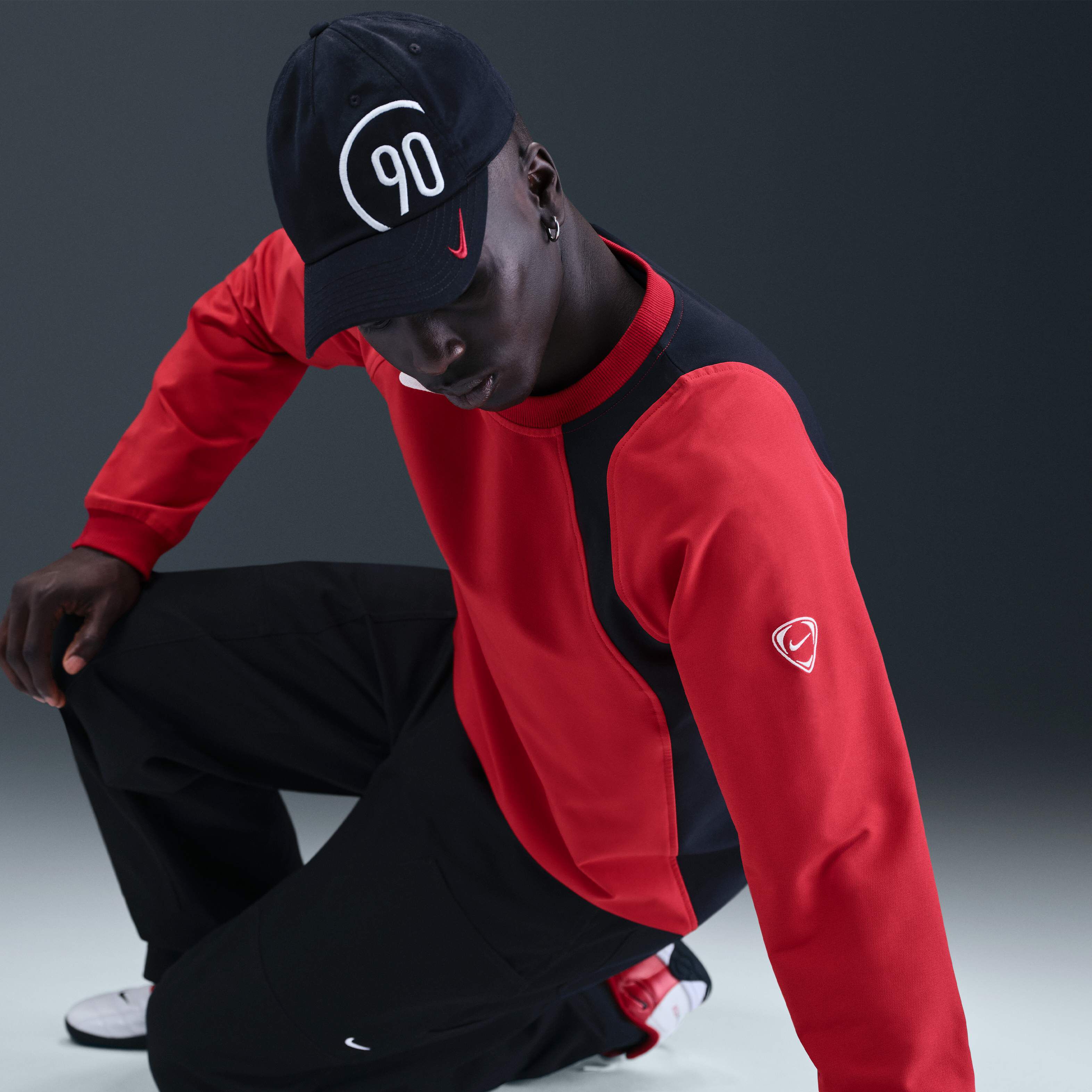 نايكي توتال 90 image number 2