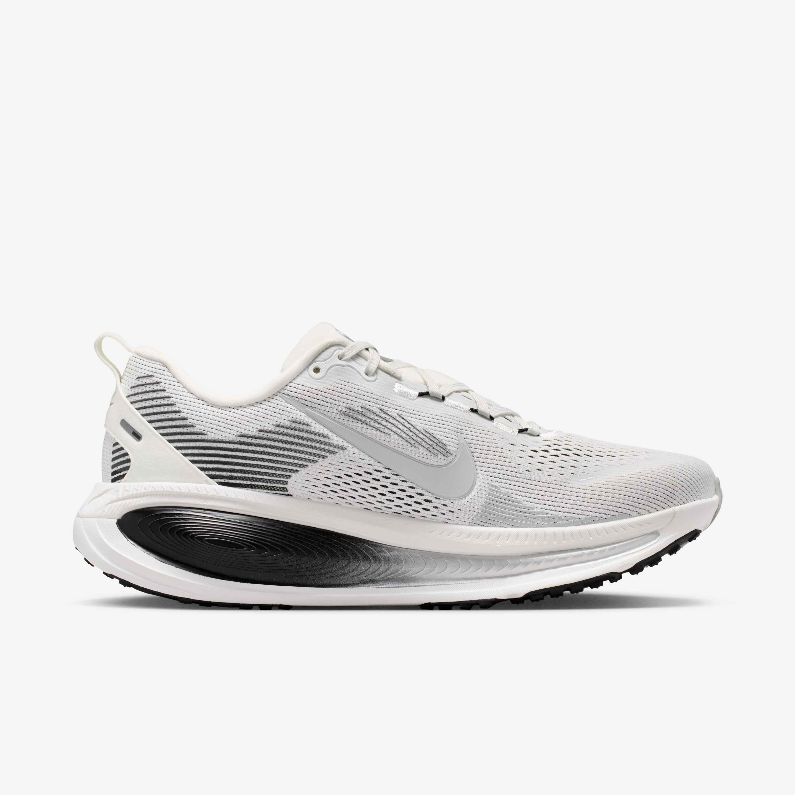 Nike Vomero 18 image number 2