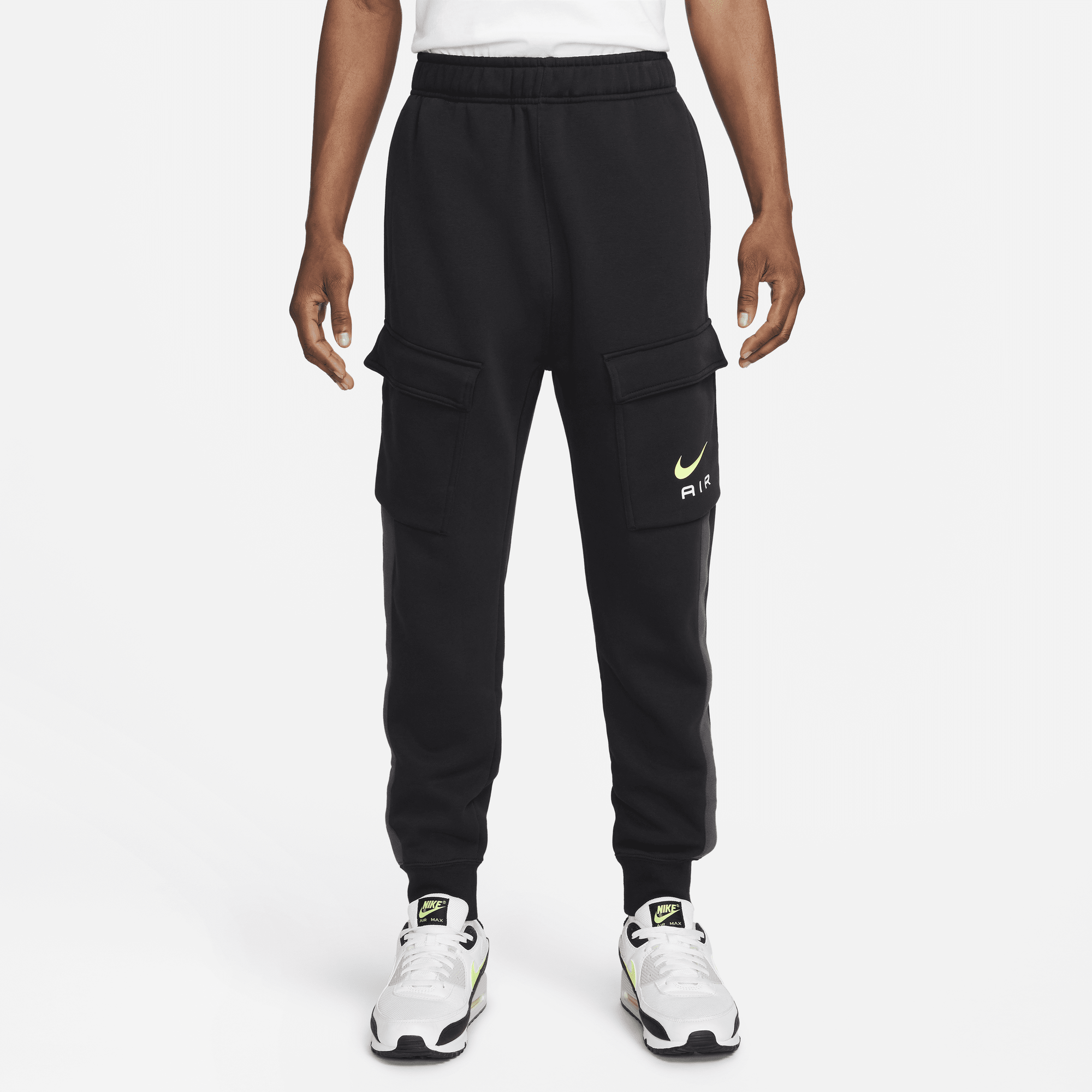 Cargo best sale sweatpants nike