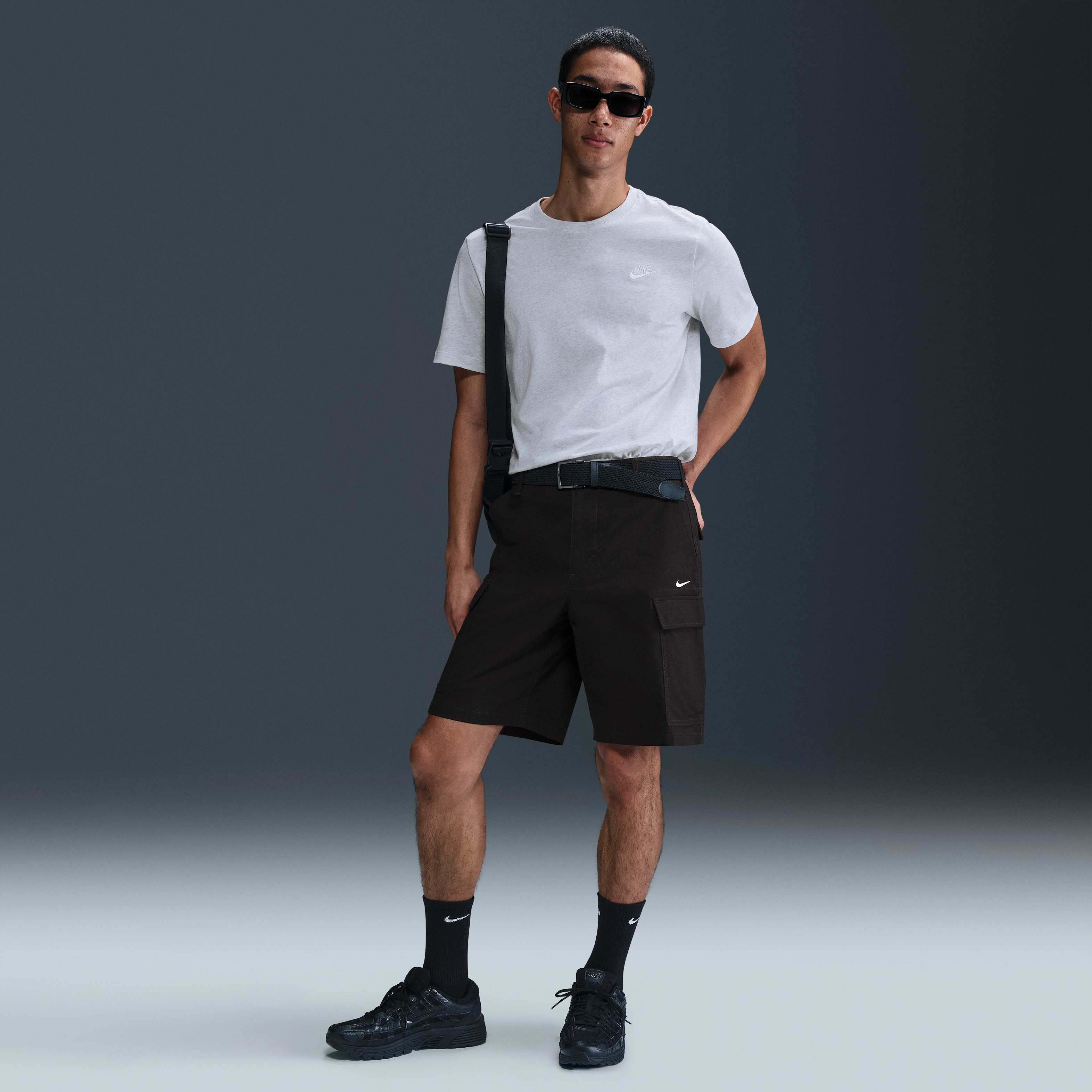 Nike Sportswear Club image number 3