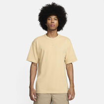 Nike Sportswear Premium Essentials