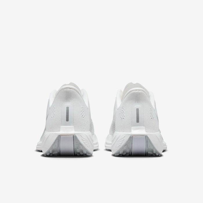 نايكي بيجاسوس بلس image number 5 نايكي بيجاسوس بلس image number 5