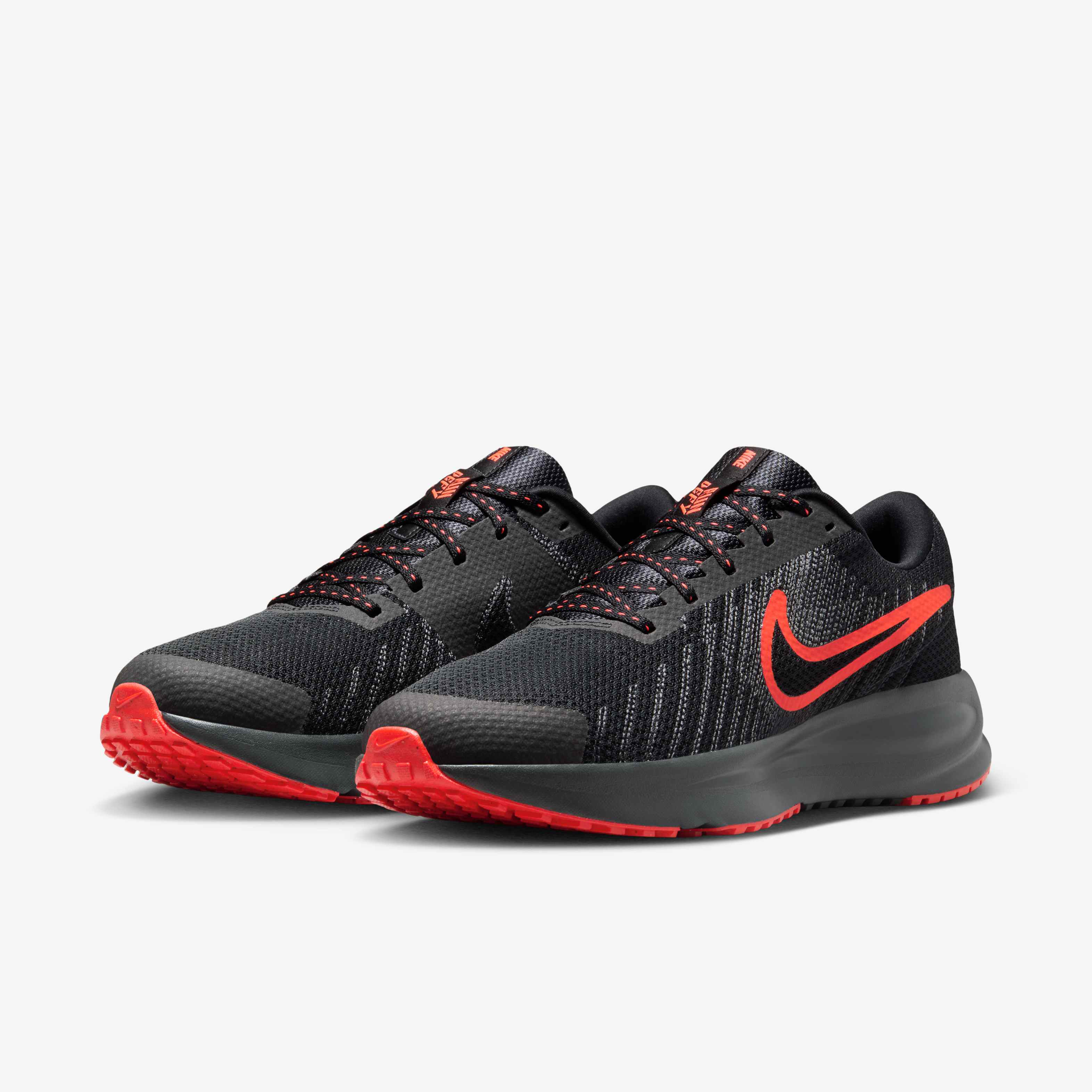 Nike Run Defy image number 4