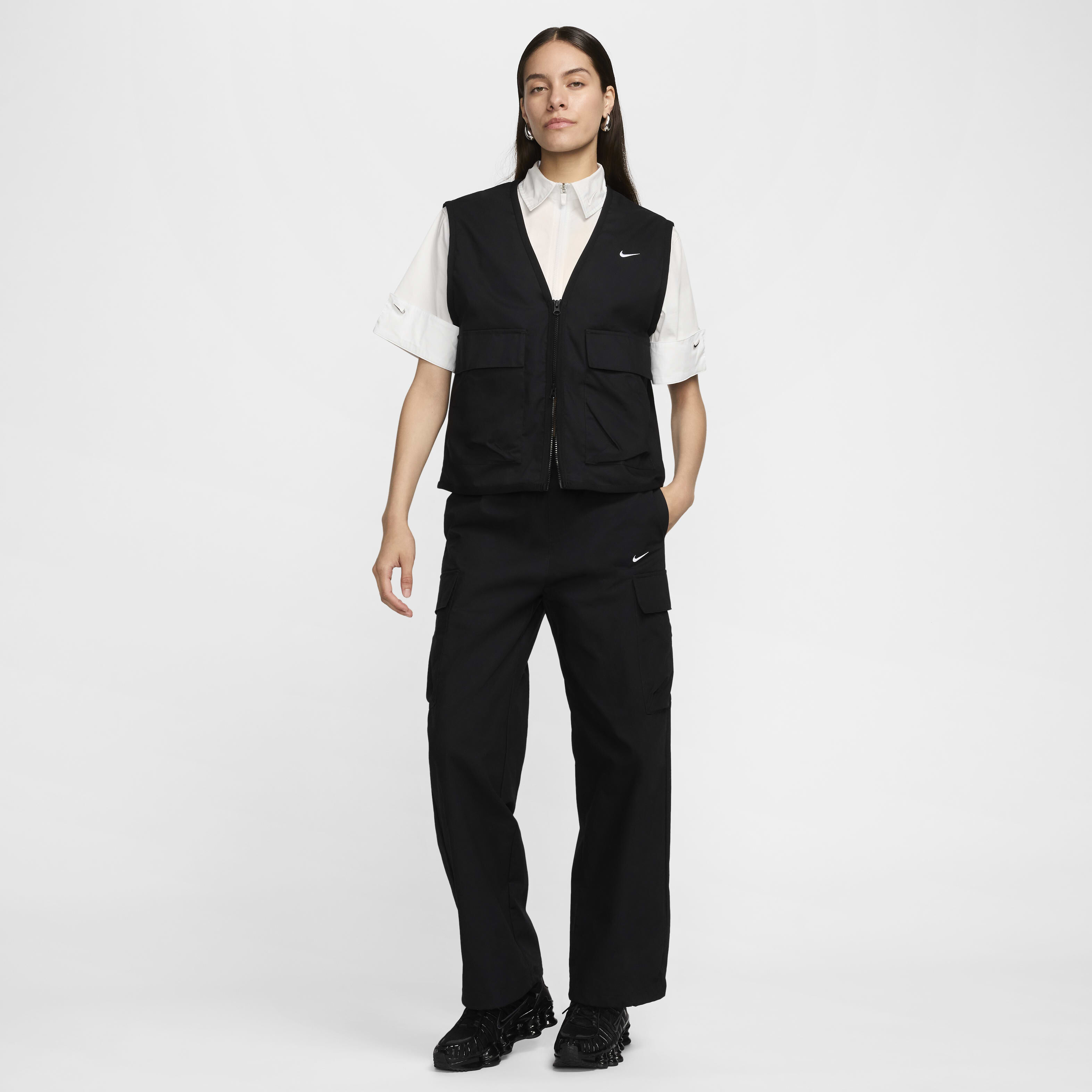 Nike Sportswear Essential image number 7