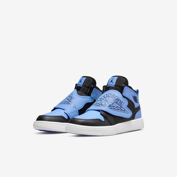 Sky Jordan 1 image number 4 Sky Jordan 1 image number 4