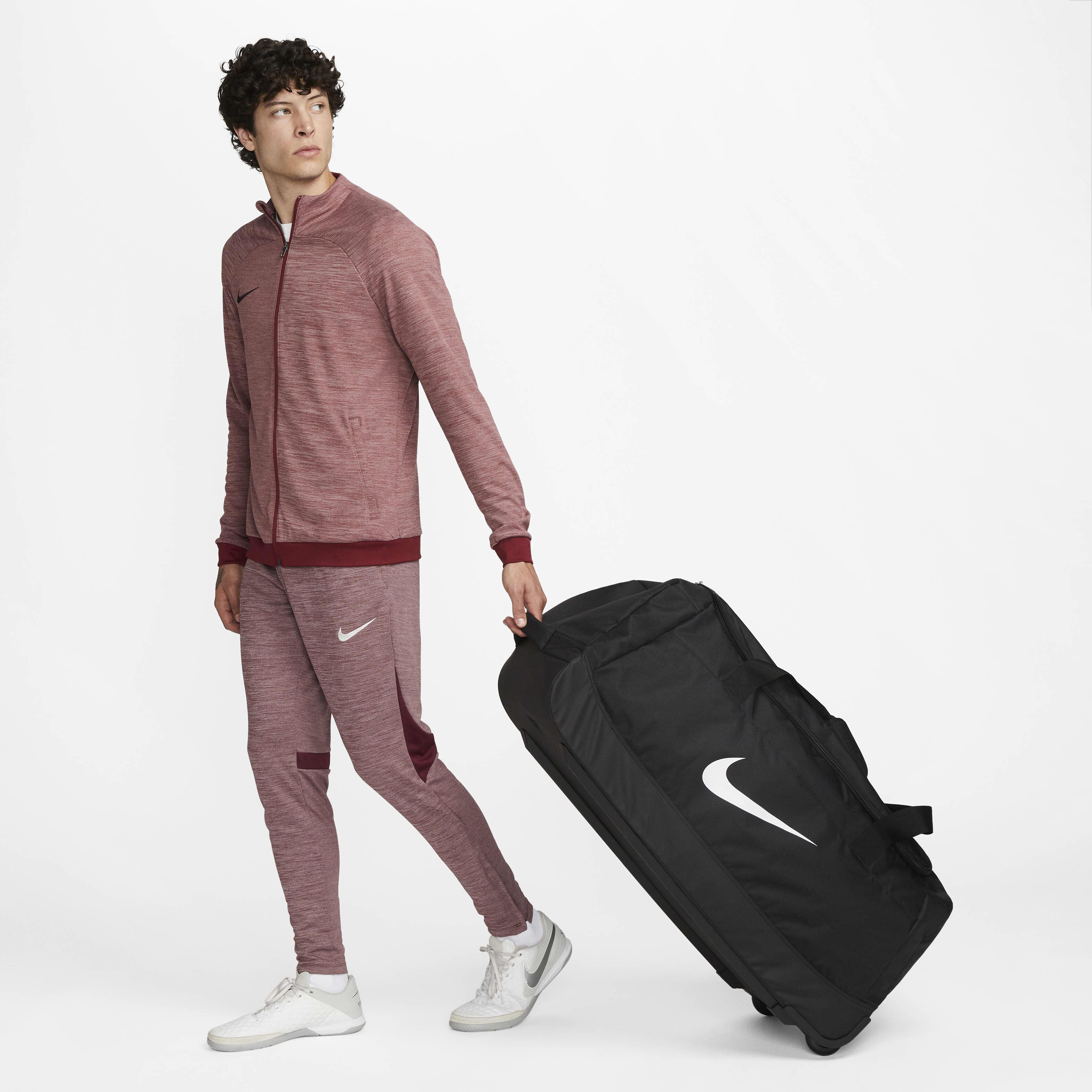 【ひとすけ】NIKEナイキ　ローラーバッグ(120L) キャスターバッグ Nike Club Team Roller Bag (120L). Nike ID