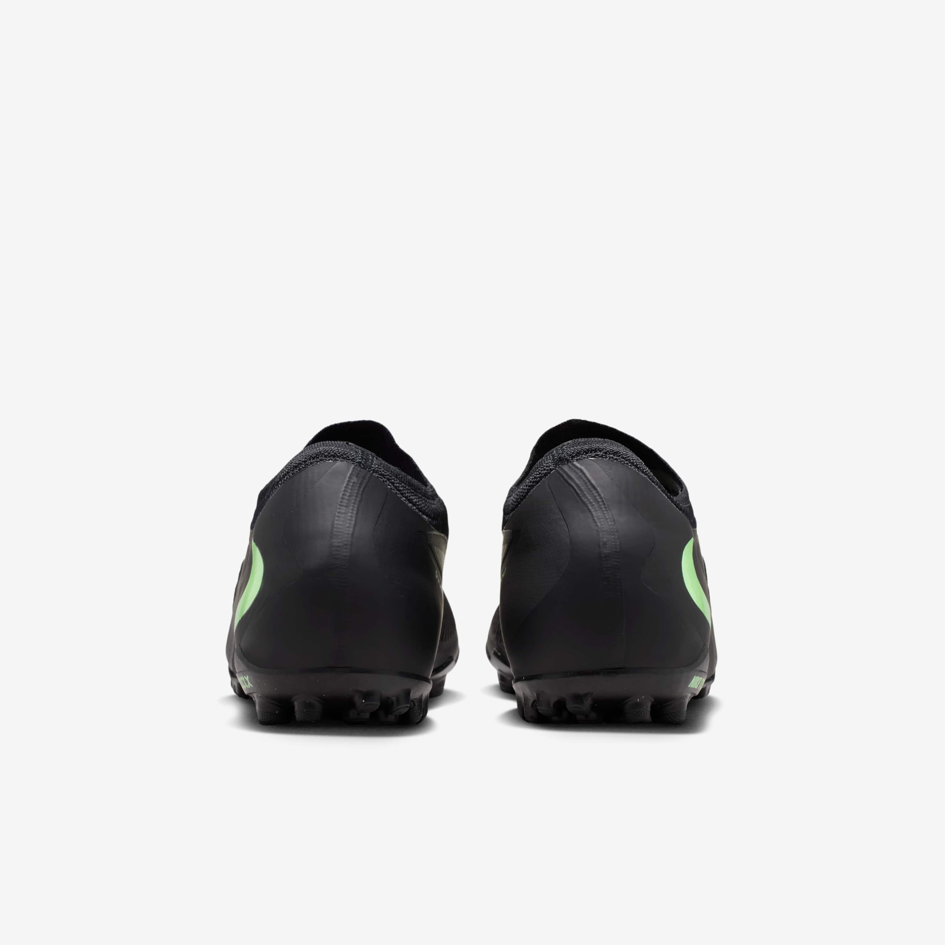 Nike Phantom 6 Low Pro image number 5
