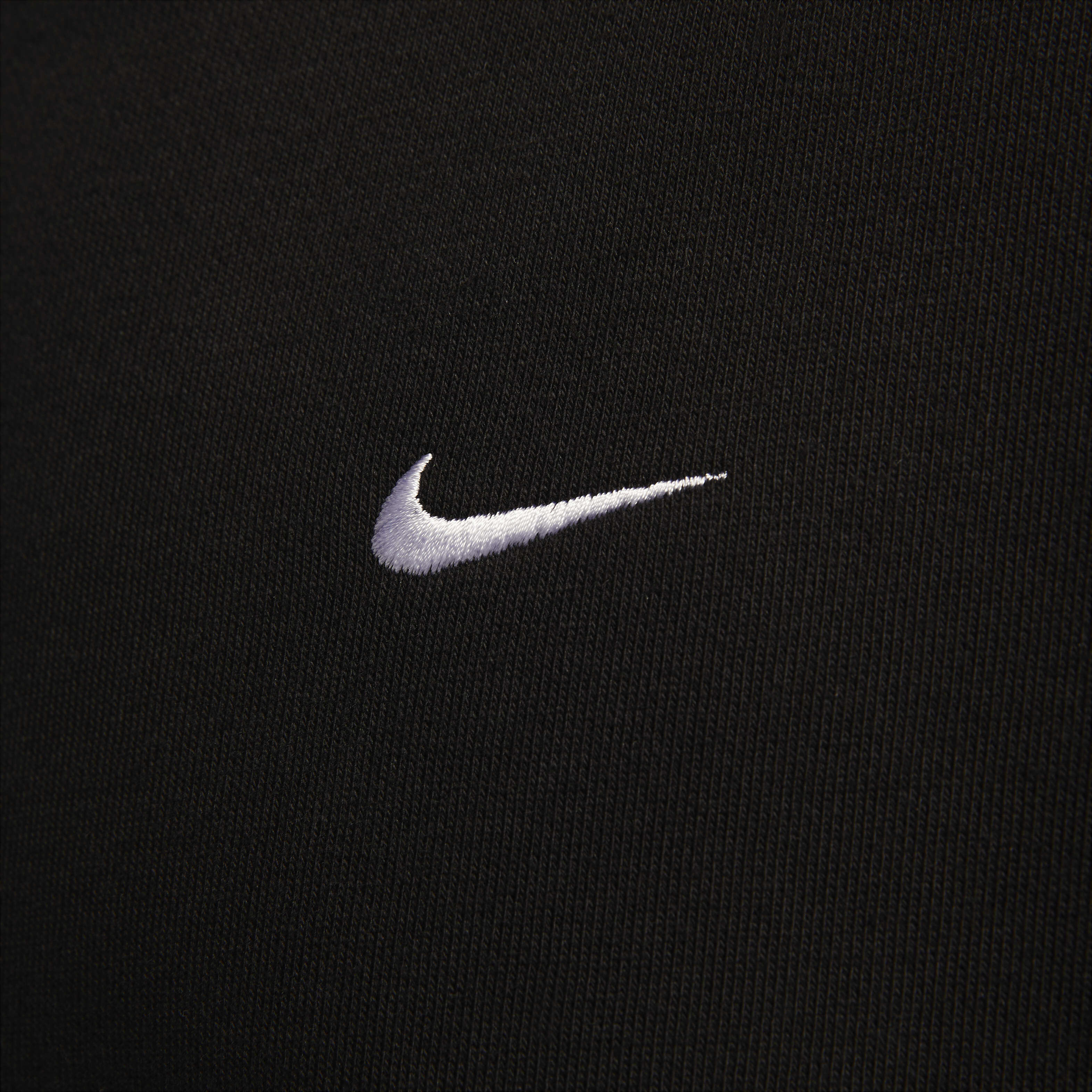 Nike Solo Swoosh image number 3