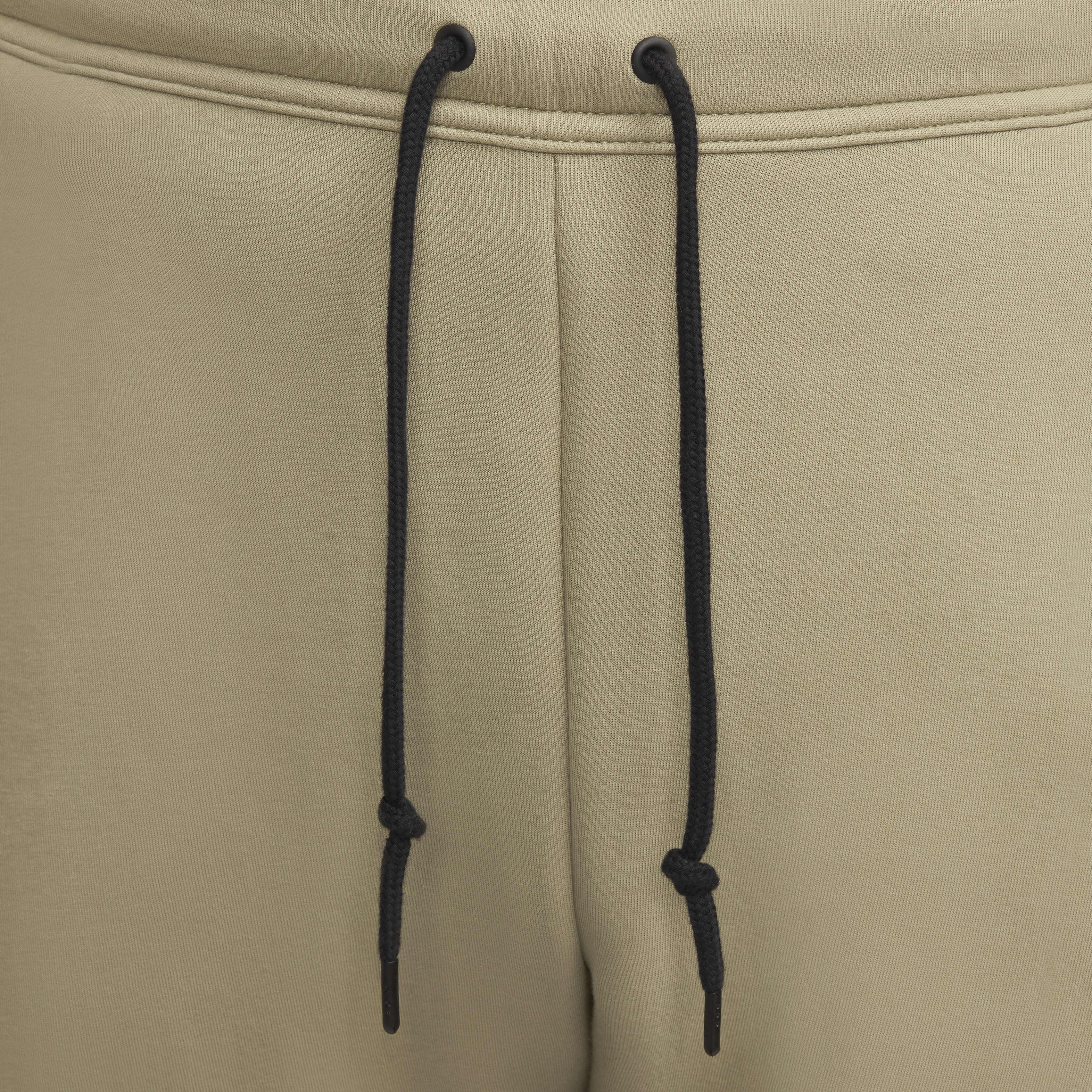 Nike Sportswear Tech Fleece image number 12