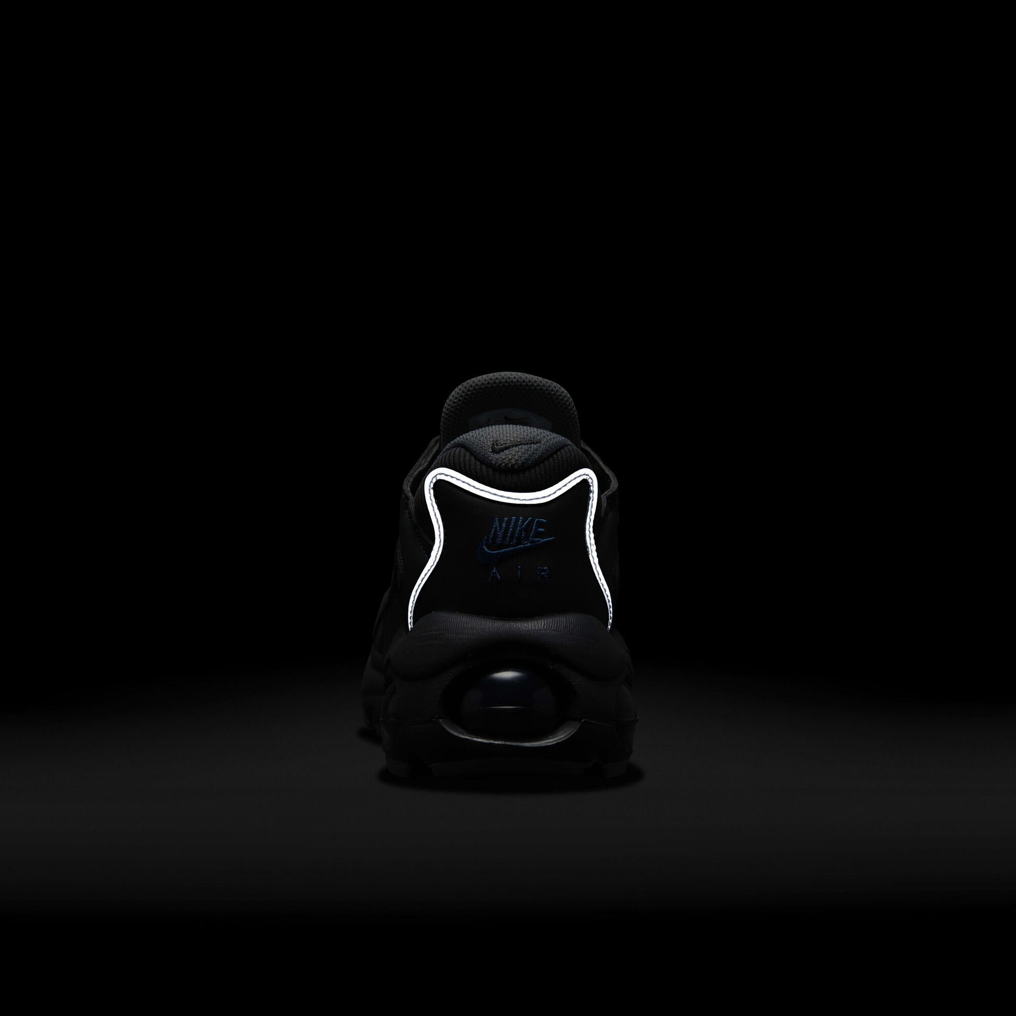 Zoom image