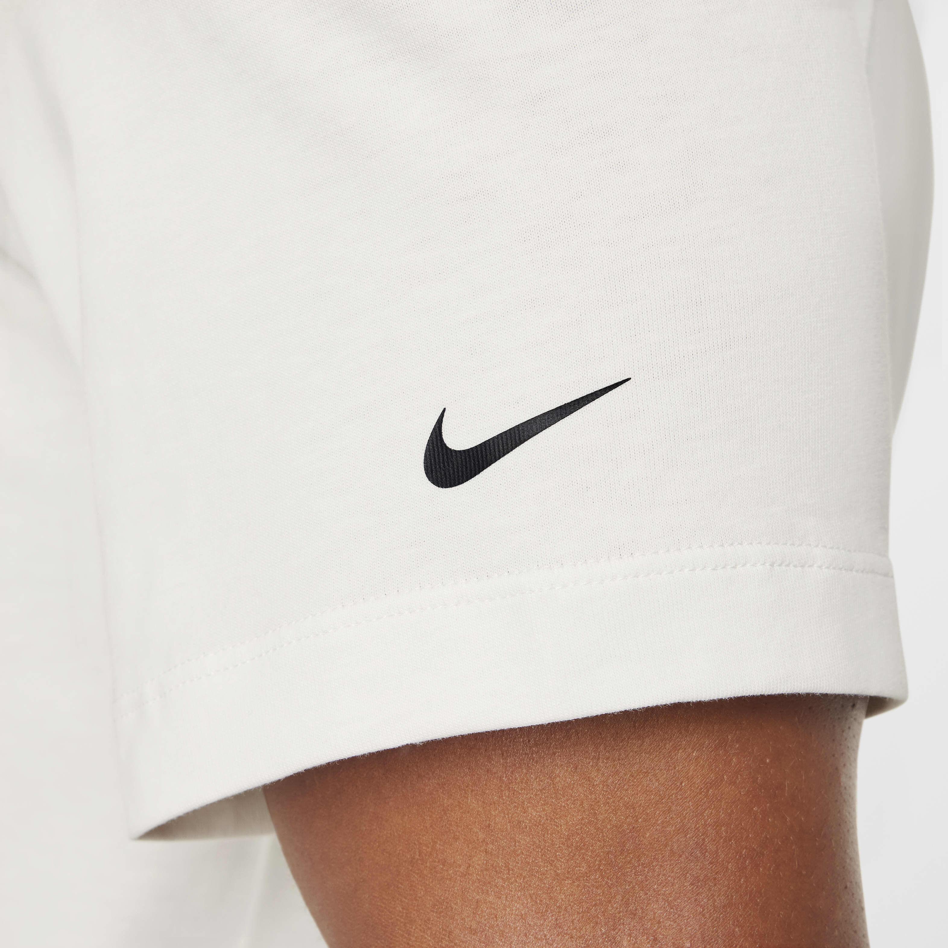 ليبرون image number 4