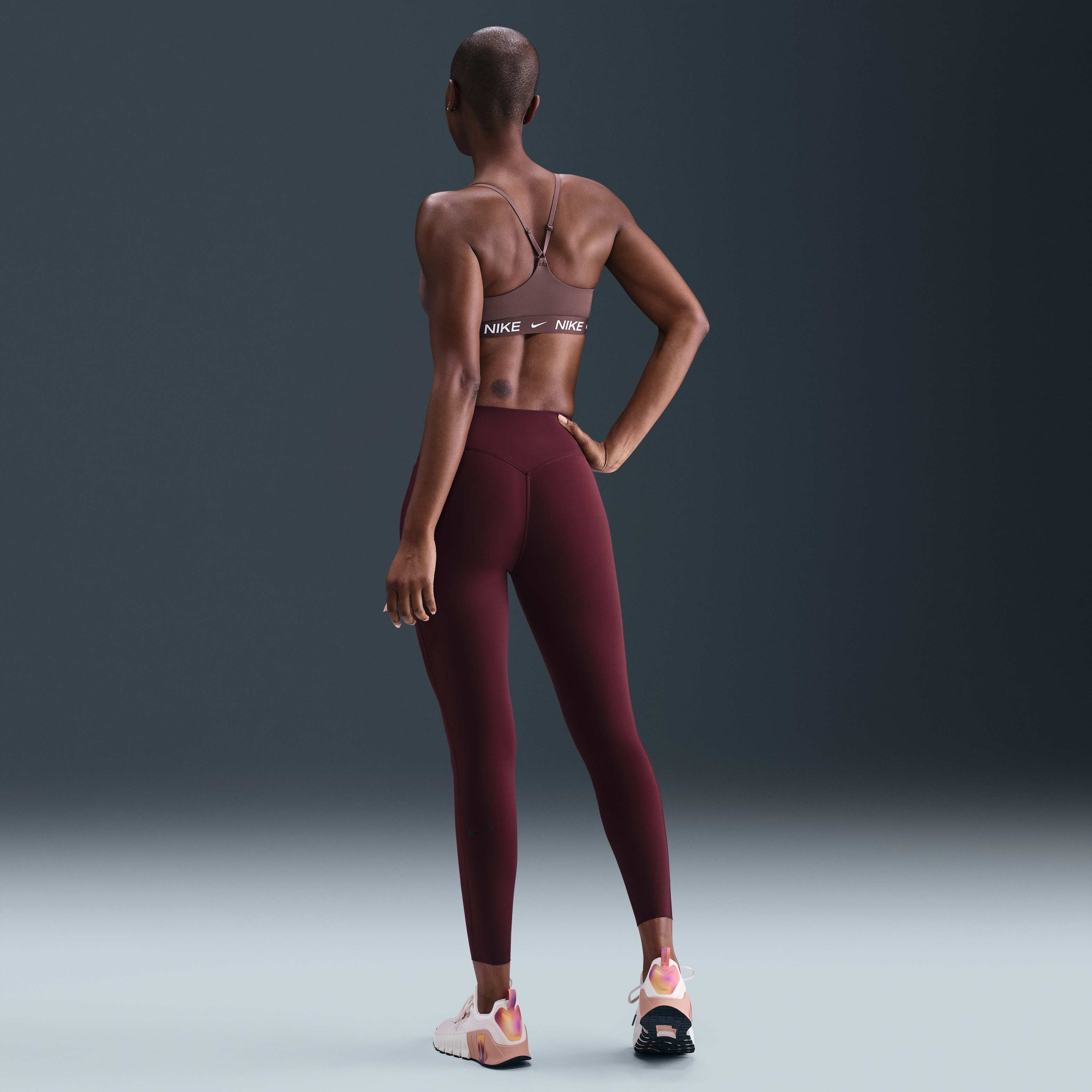 Nike Indy Light-Support image number 4