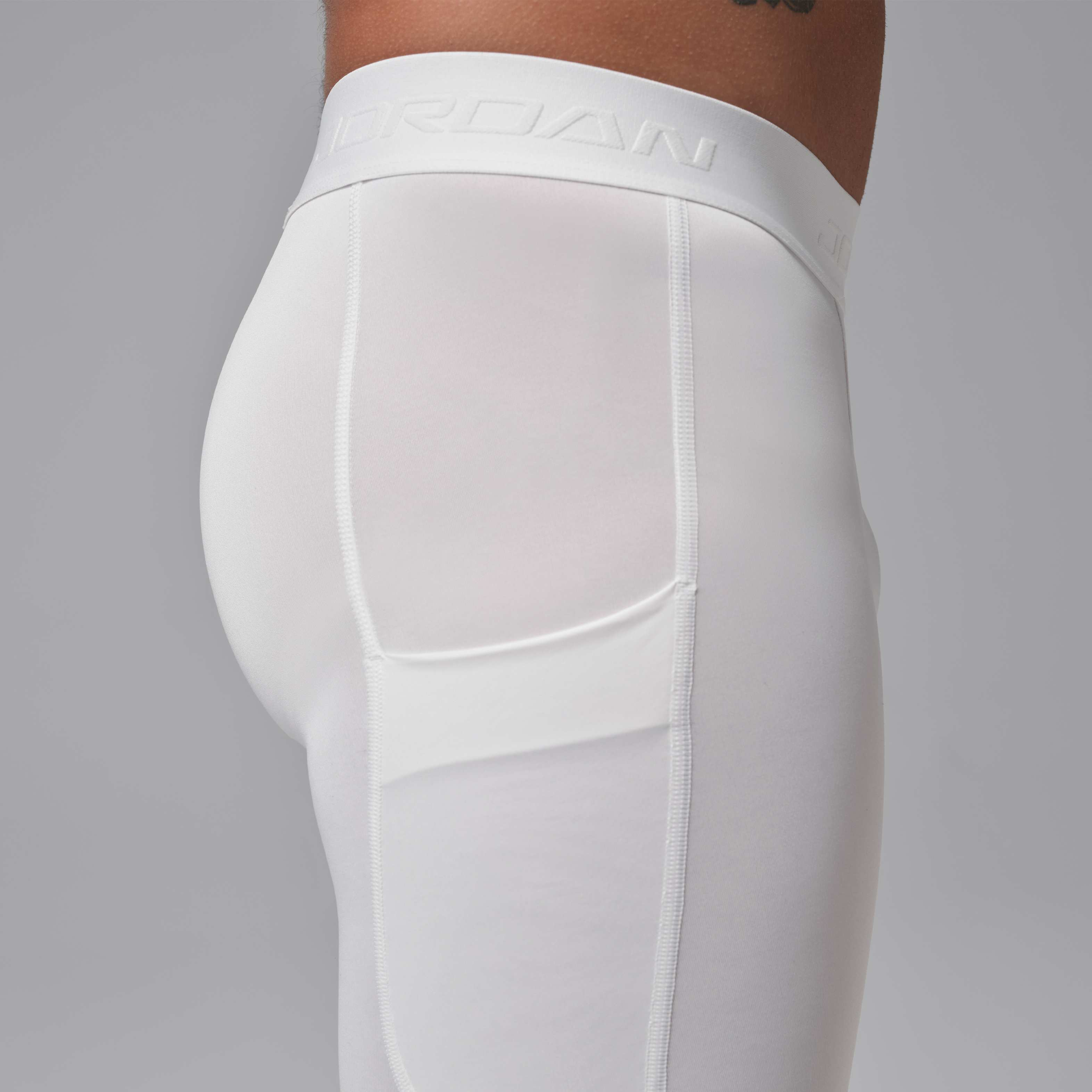 جوردن سبورت اسينشالز image number 2