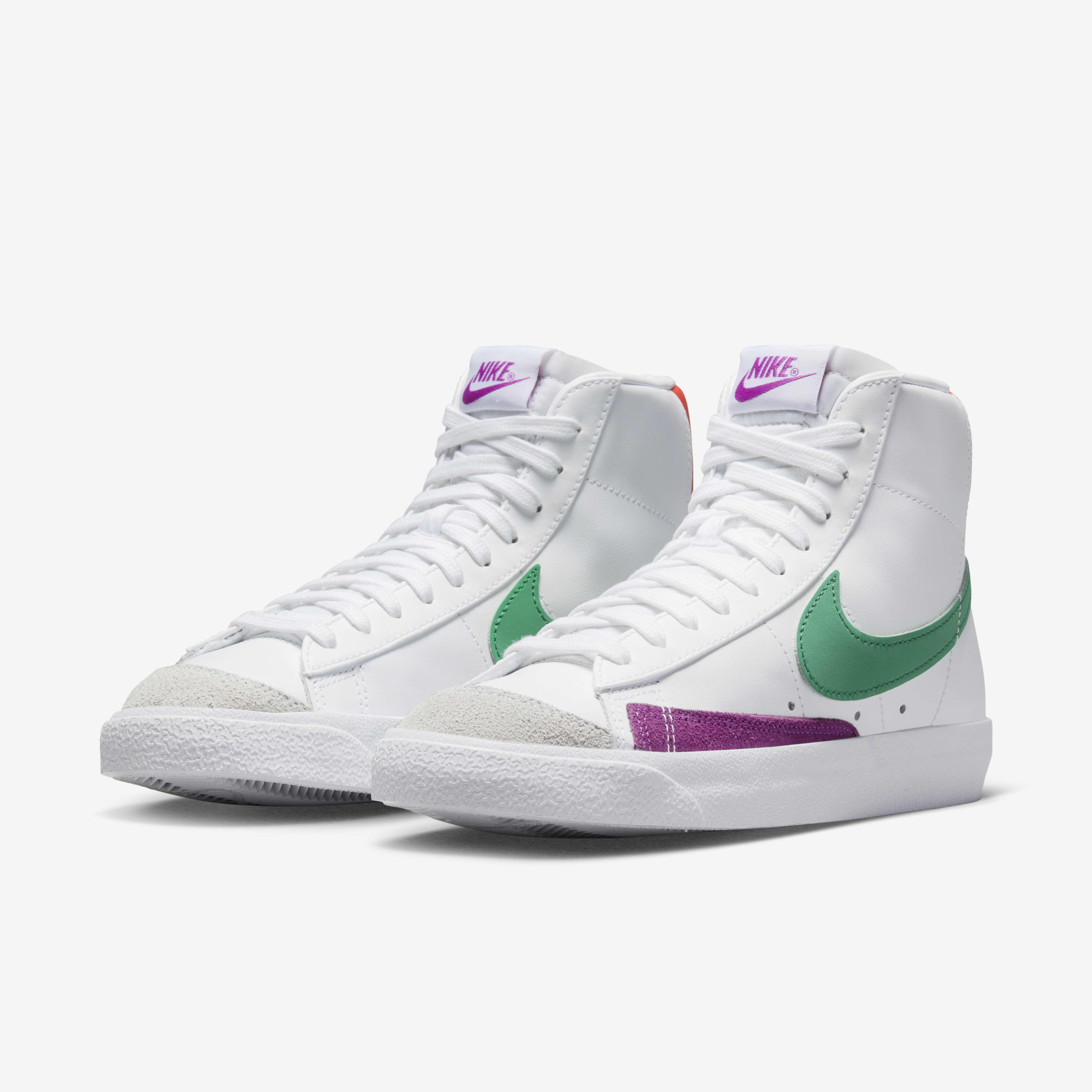 Nike Blazer Mid '77 image number 4