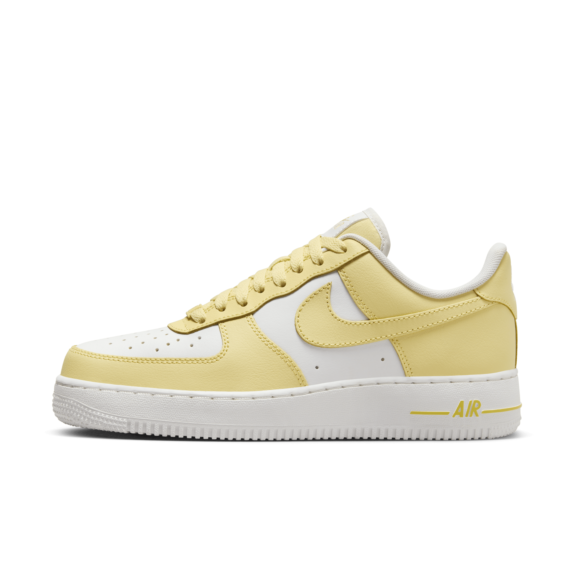 Shop Air Force 1 07 Women s Shoes Nike UAE