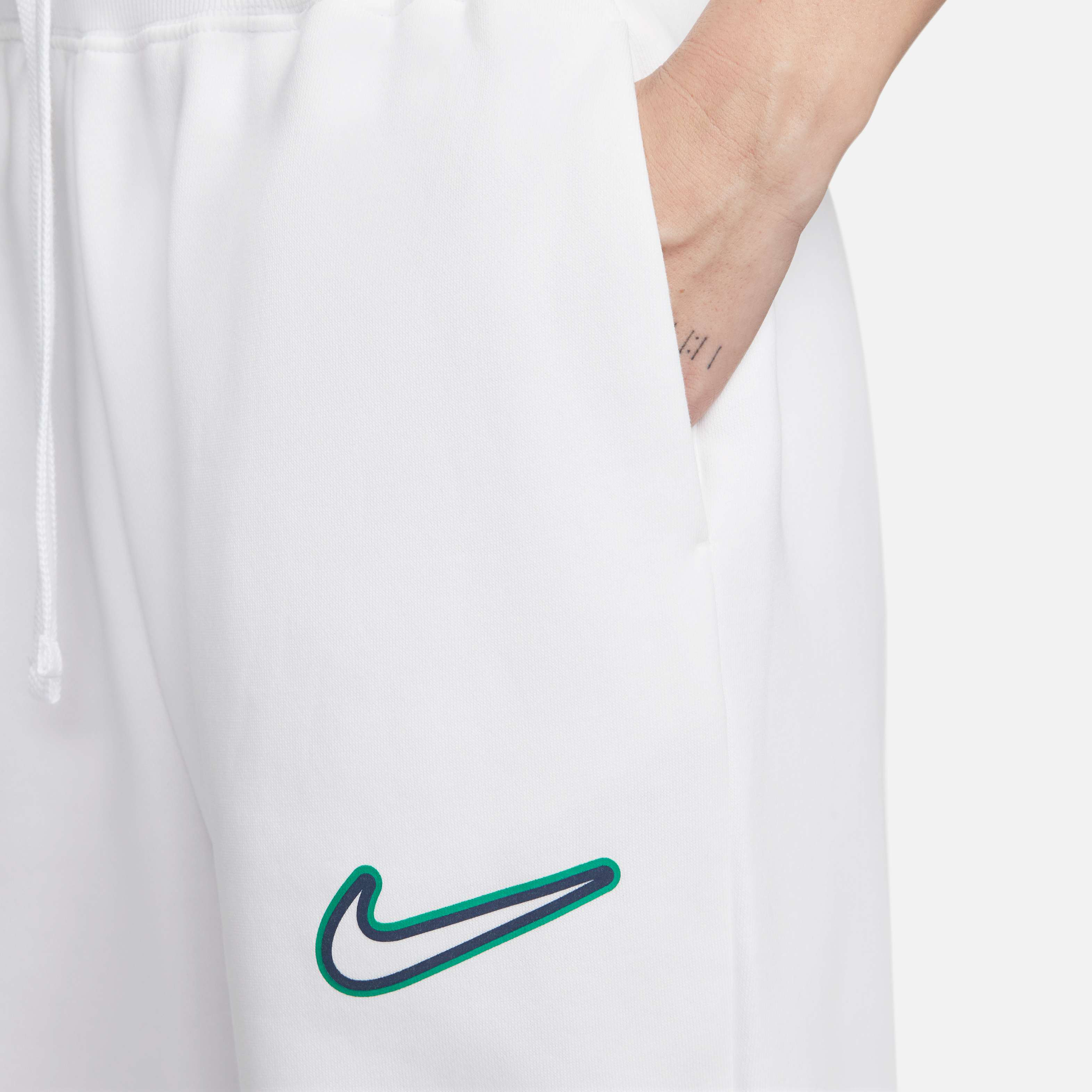 نايكي سبورتسوير فينيكس فليس image number 2