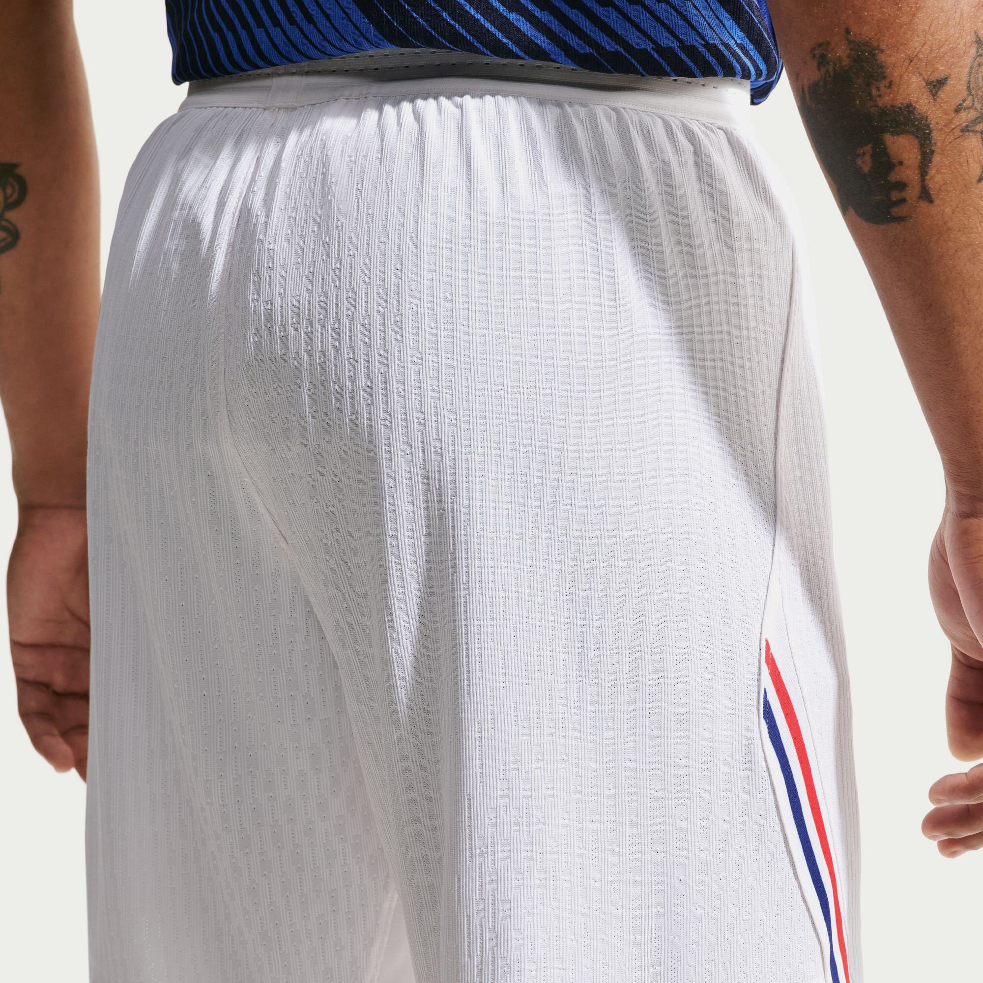 فرنسا 27/2026 ماتش الأساسي image number 3