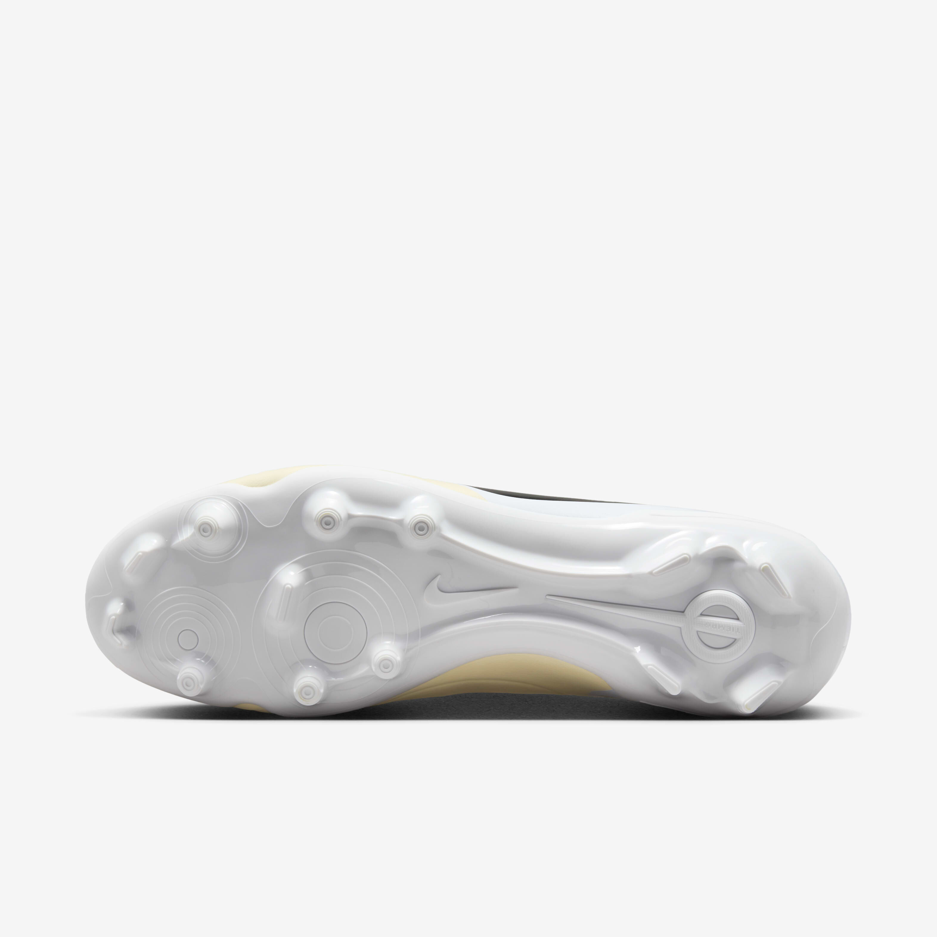 Nike Tiempo Legend 10 Club image number 1