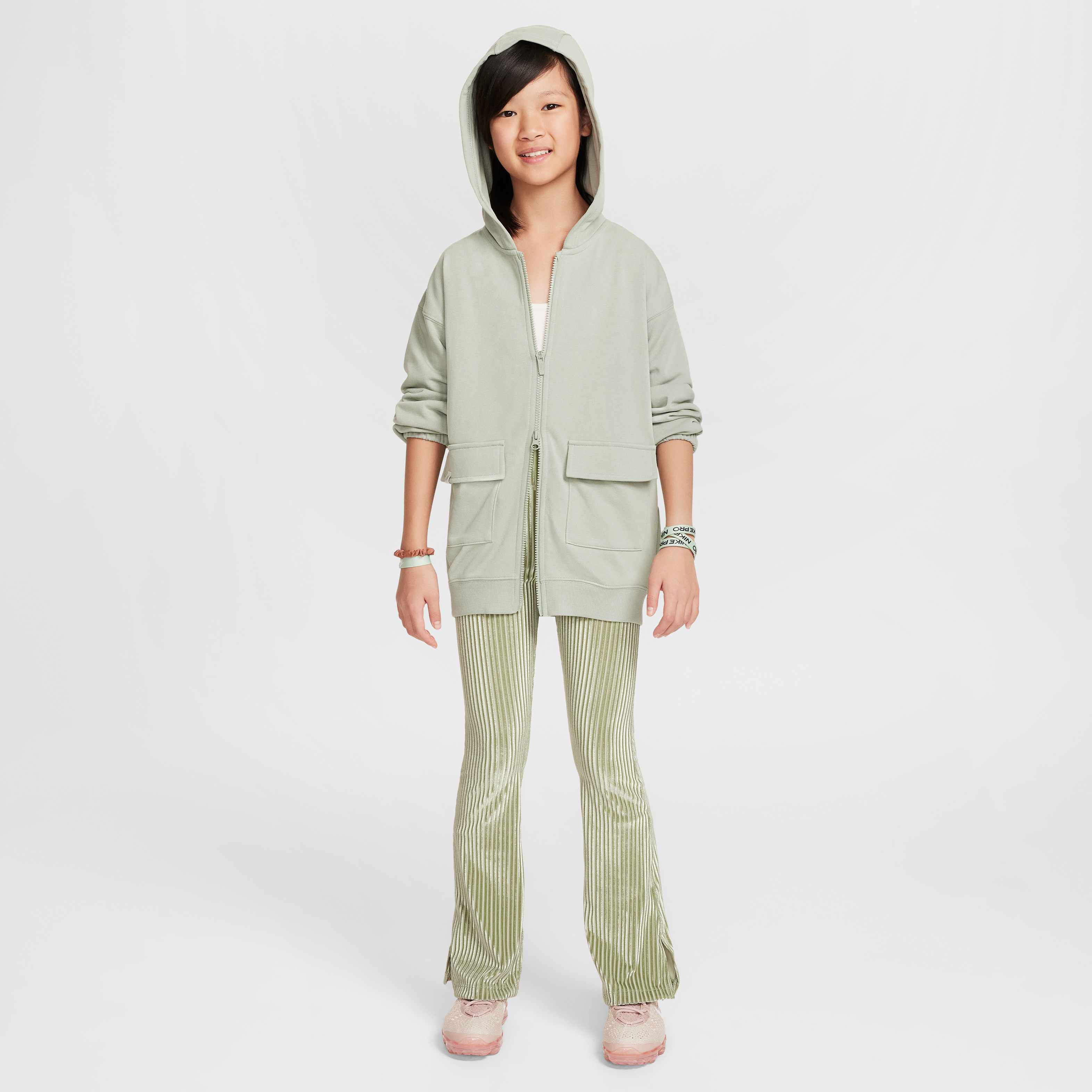 نايكي سبورتسوير image number 9