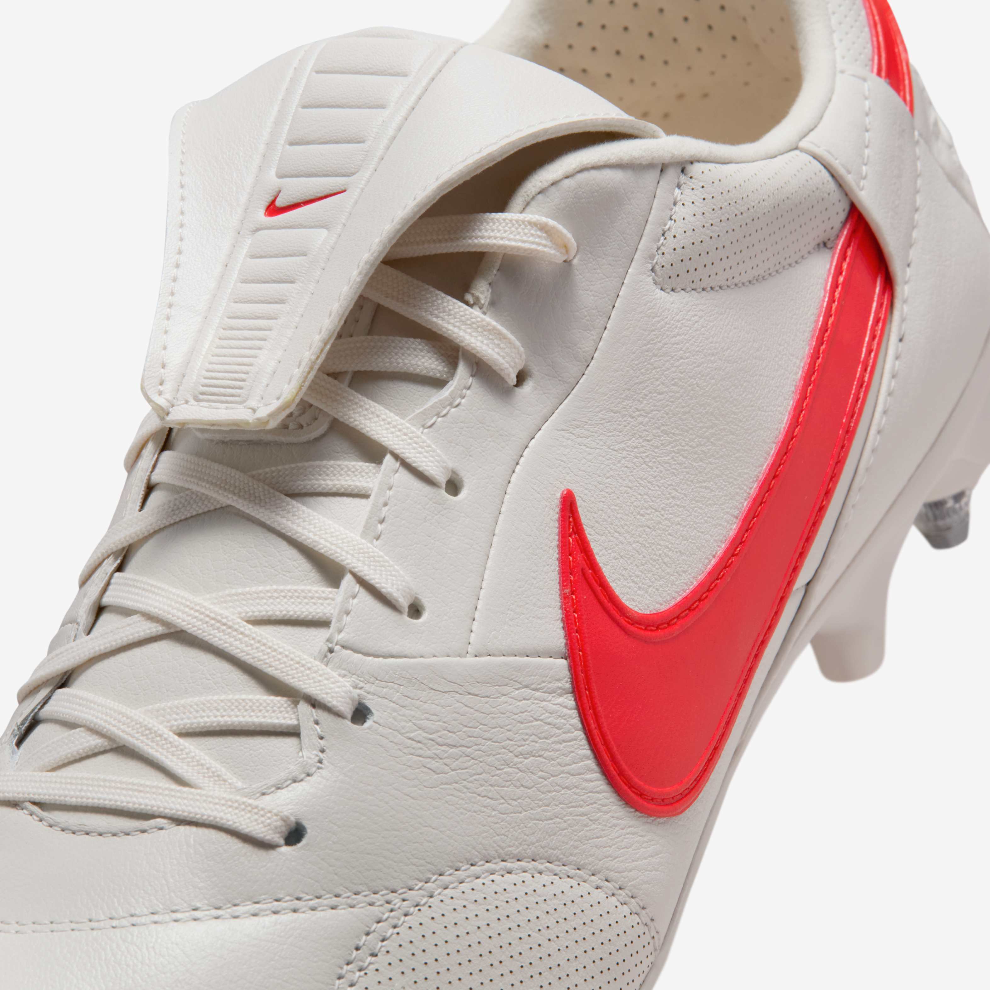 Nike Premier 3 image number 7