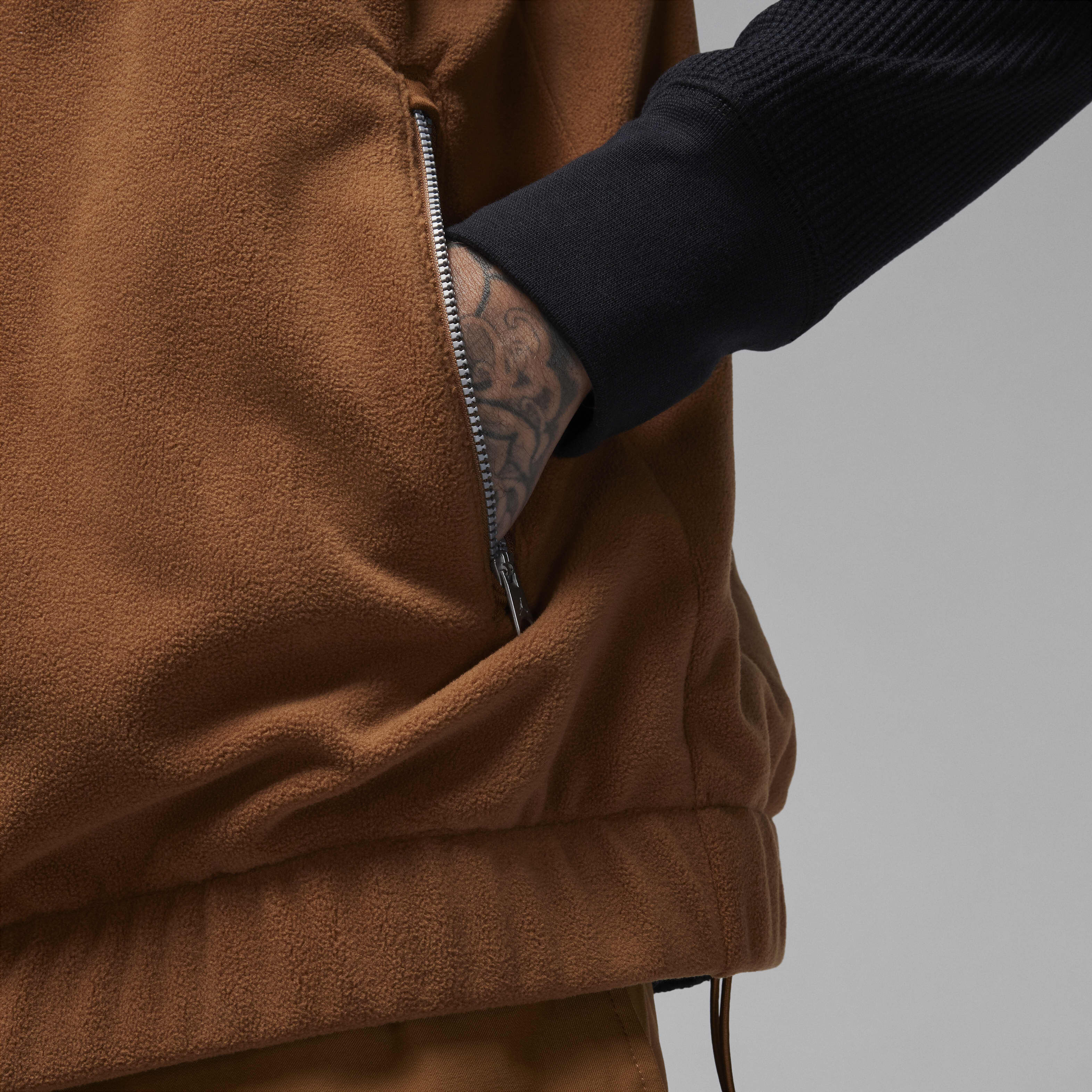 Jordan Essentials image number 5