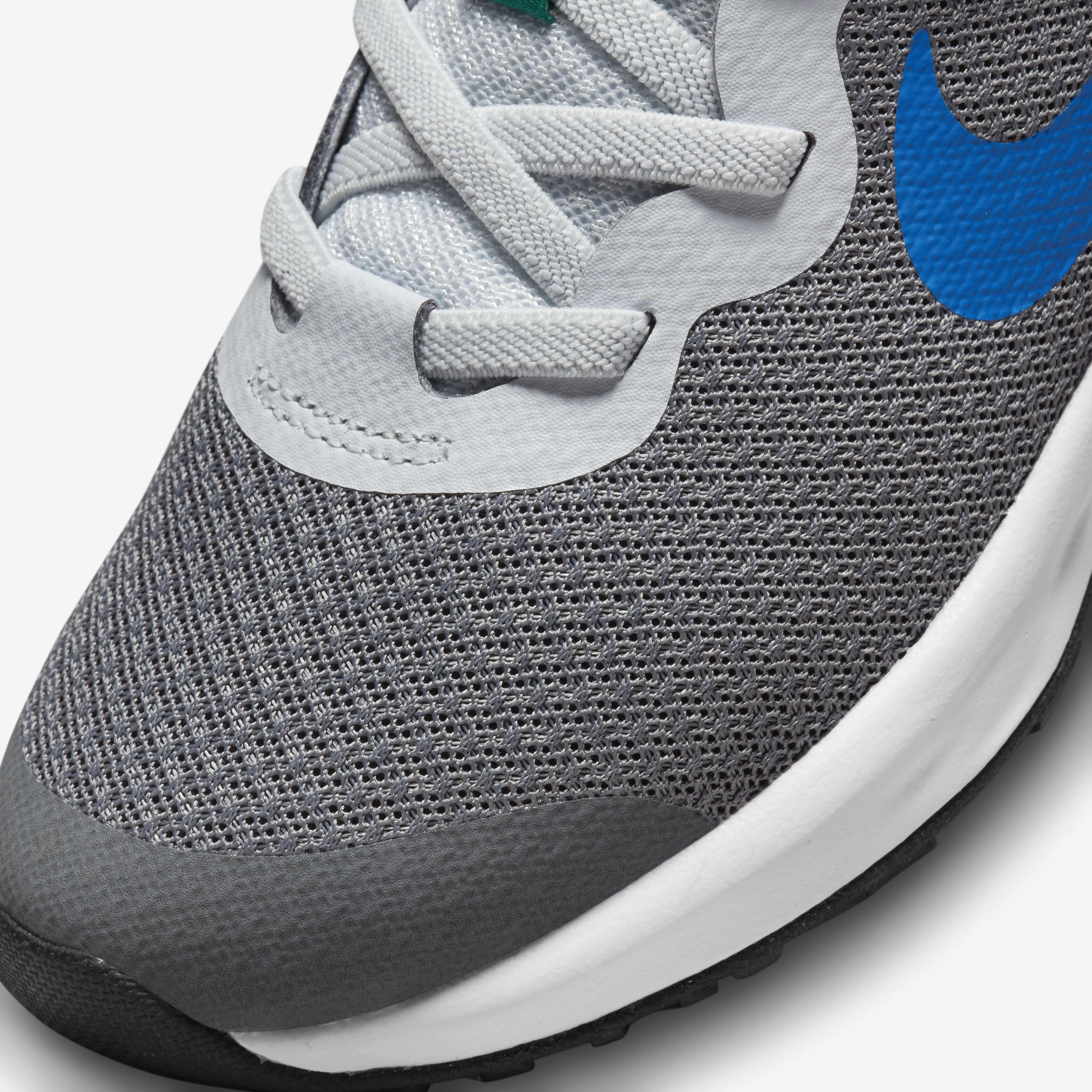 Nike Revolution 6 image number 6