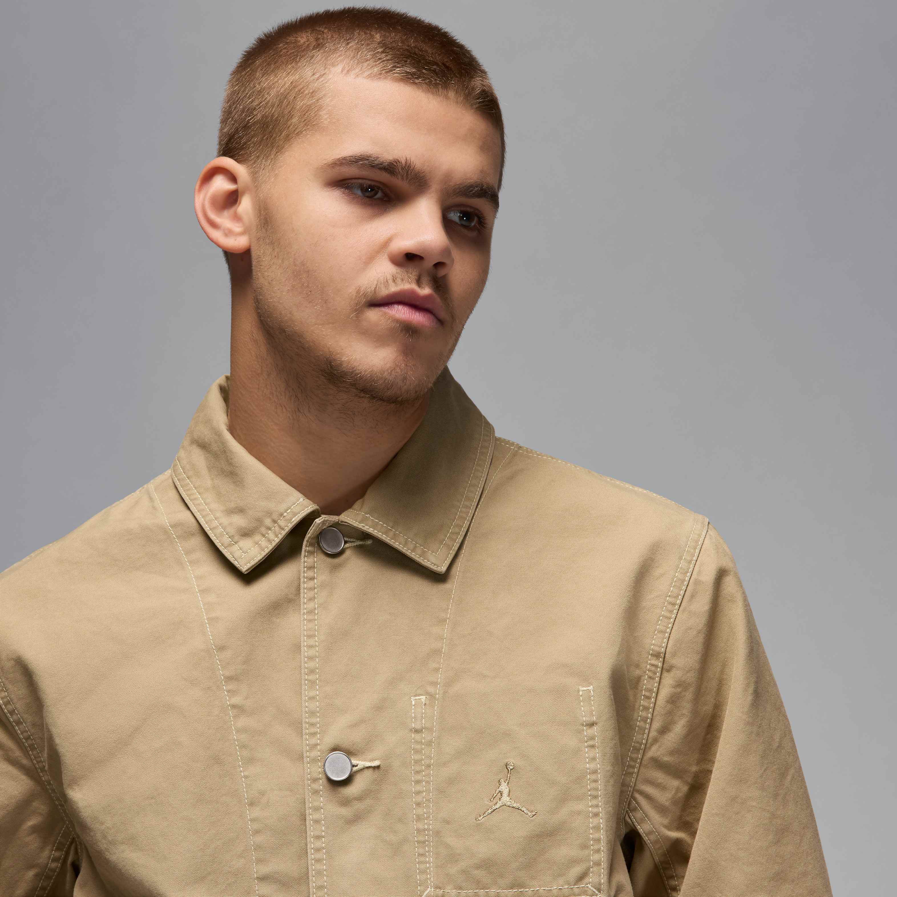 Jordan Essentials Chicago image number 2