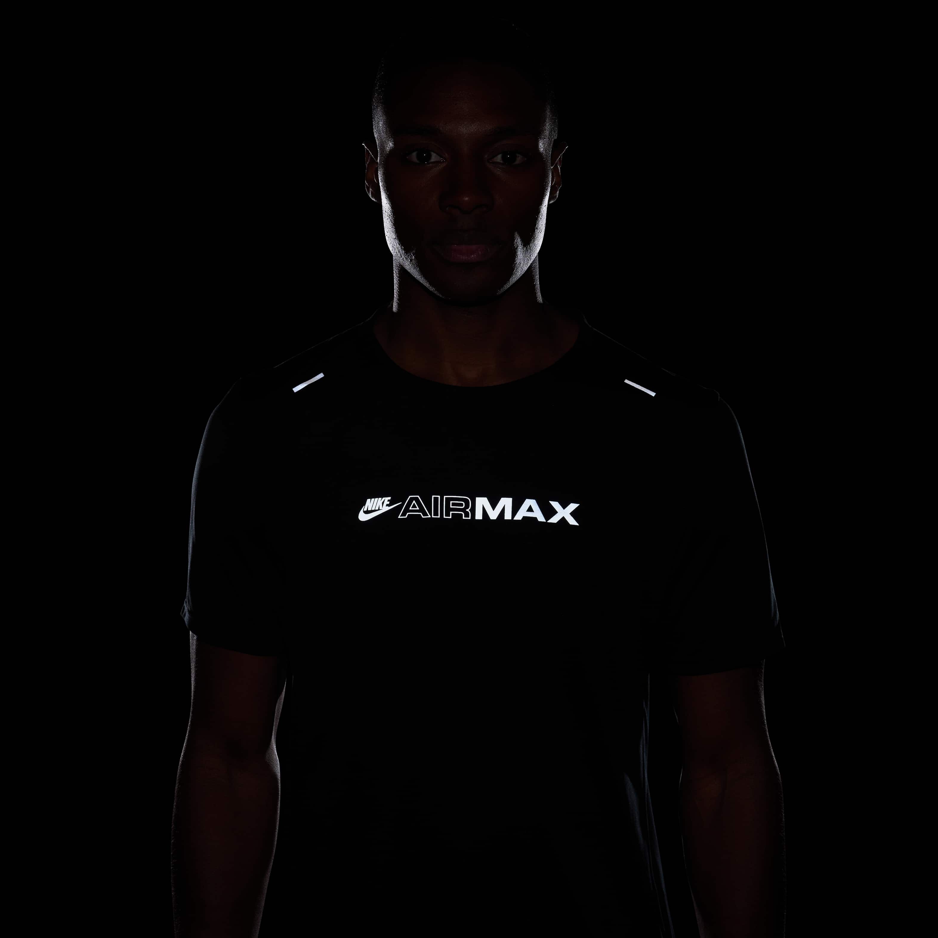 Nike Air Max image number 5