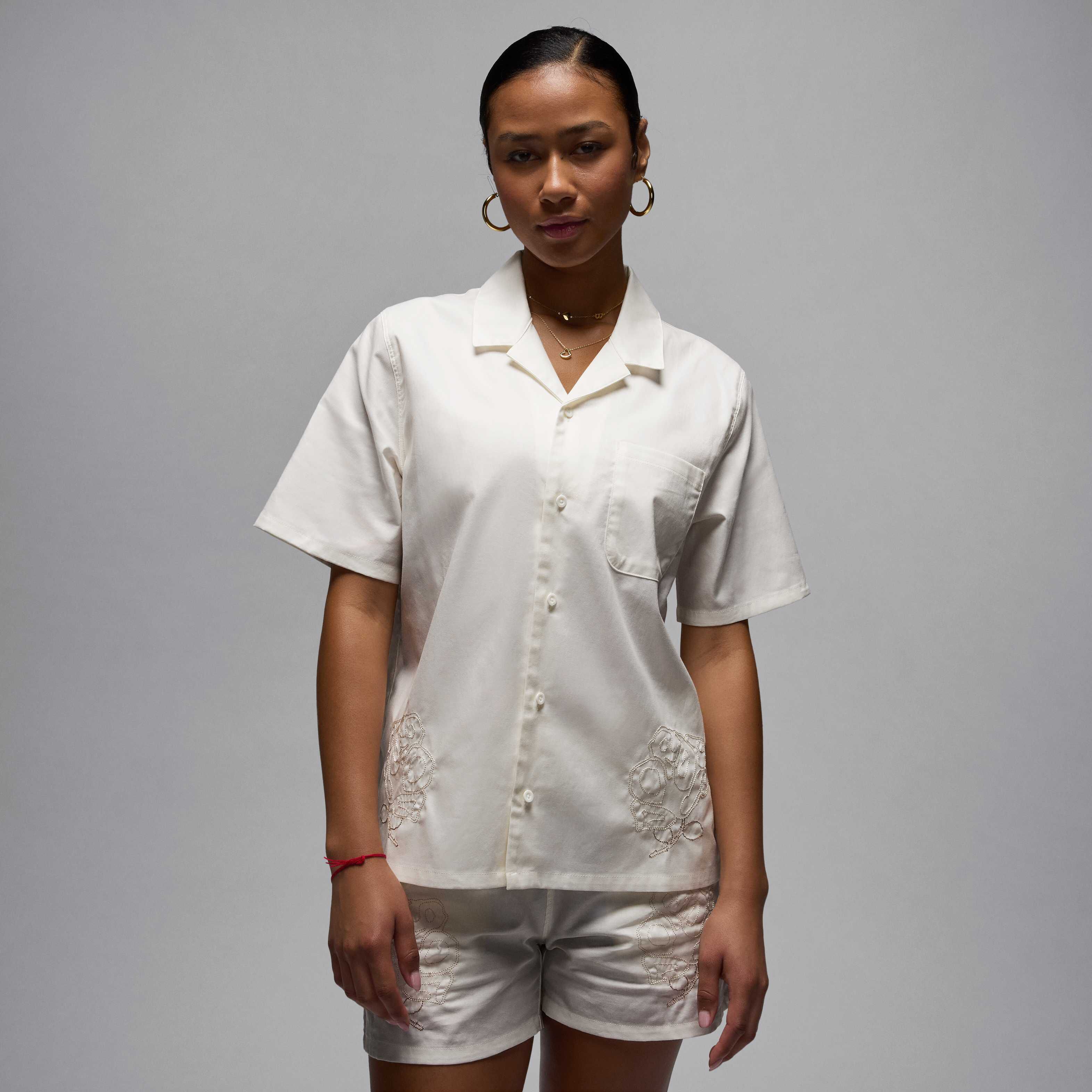 ナイキ ジョーダン Jordan 【 Crop Short Sleeve Woven Top Women's 】 レディース Jordan Women's Short-Sleeve Woven Top. Nike.com