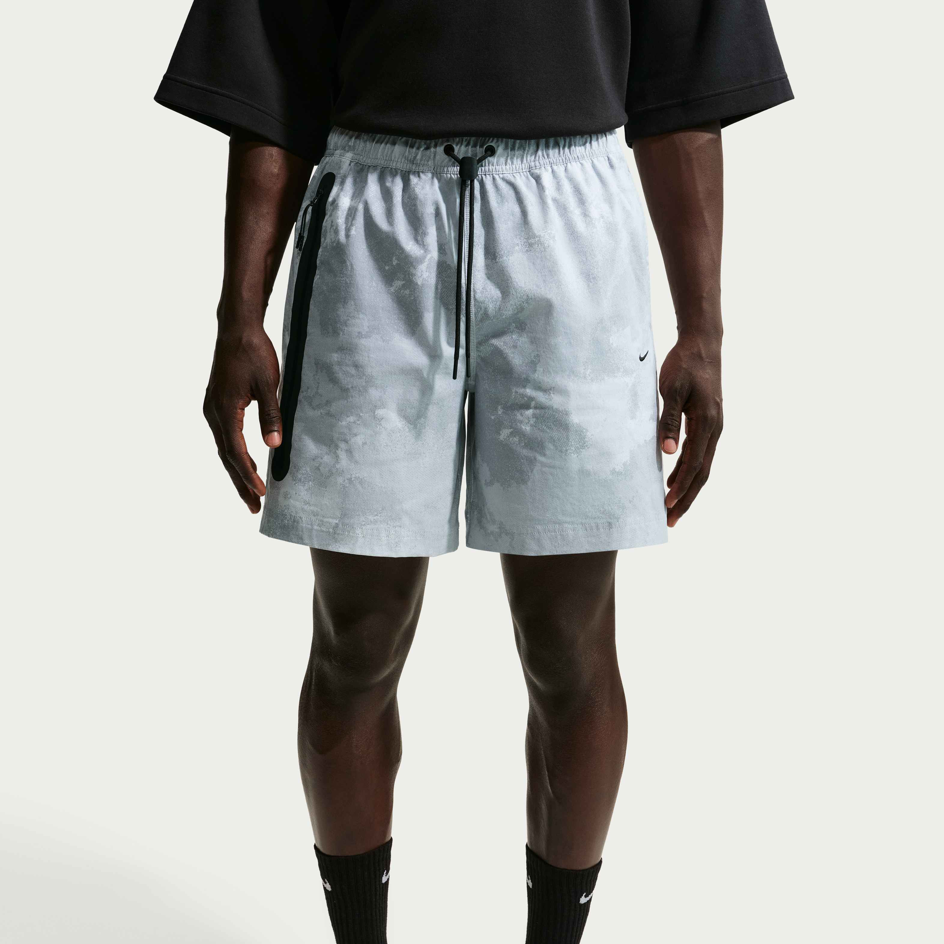 Nike Tech image number 1