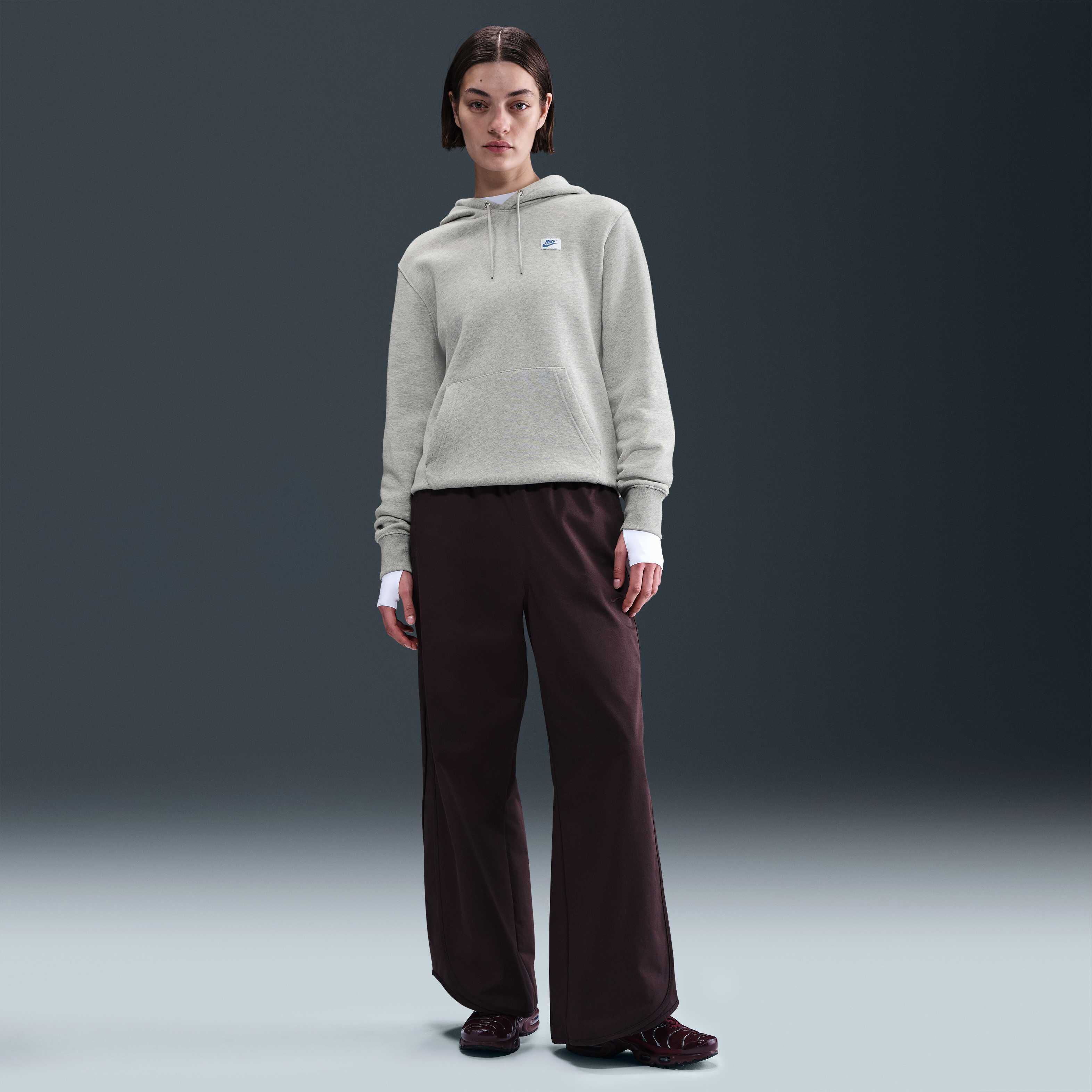 نايكي كلوب image number 5