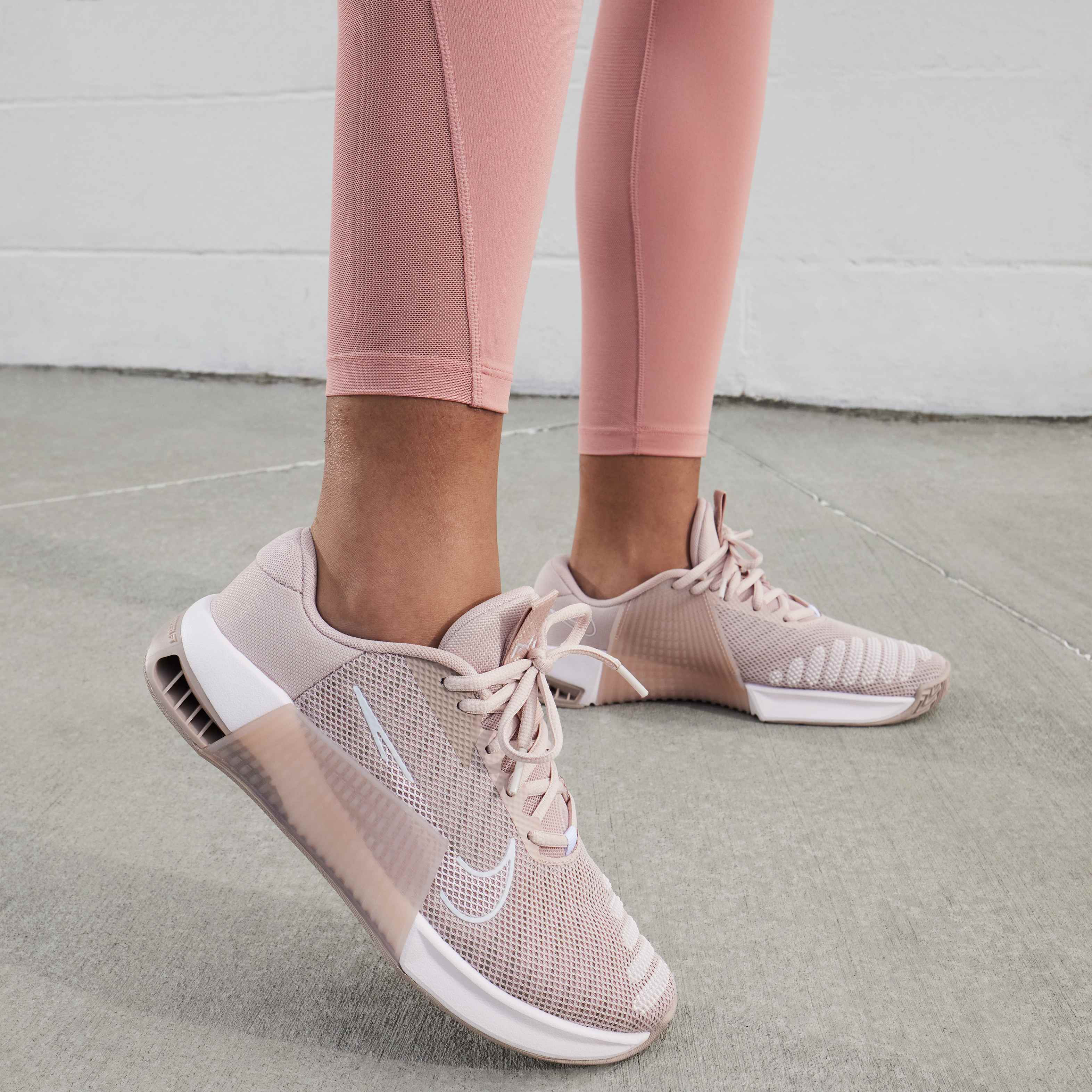 نايكي ميتكون 9 image number 11