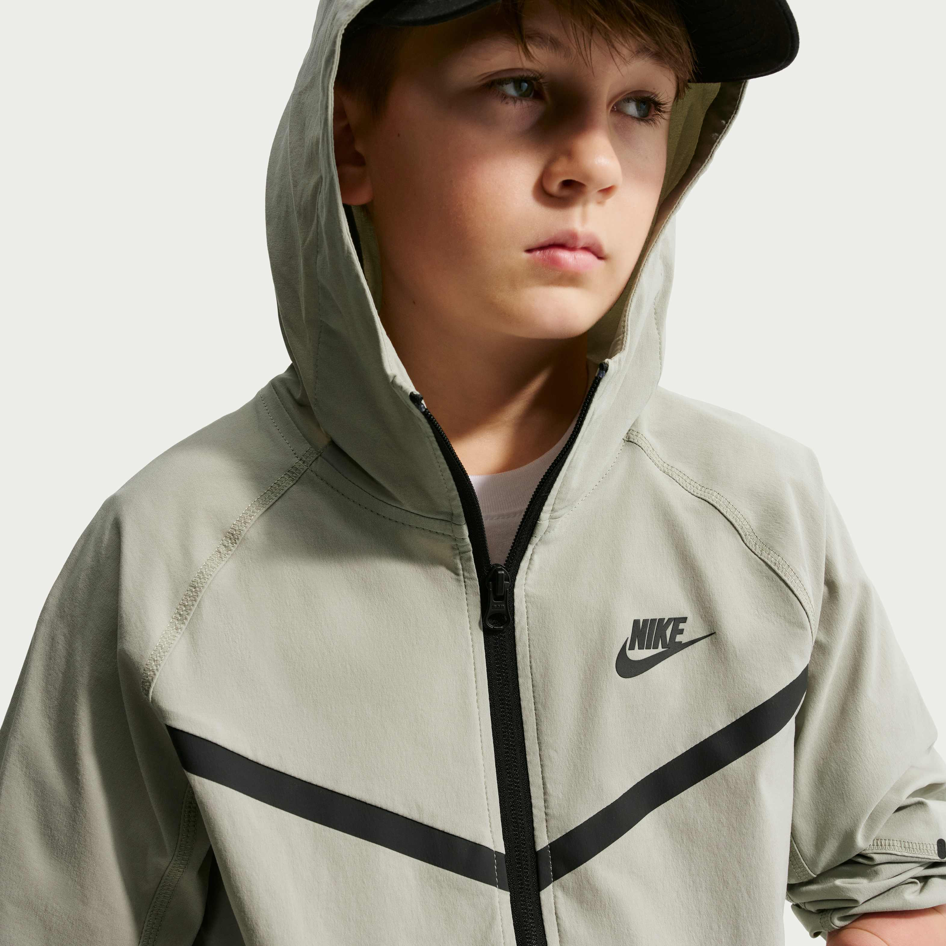 Nike Tech image number 2