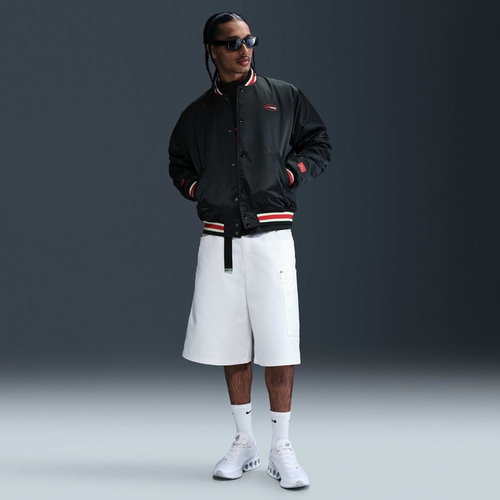 Liverpool F.C. Authentics Special Edition image number 3 Liverpool F.C. Authentics Special Edition image number 3