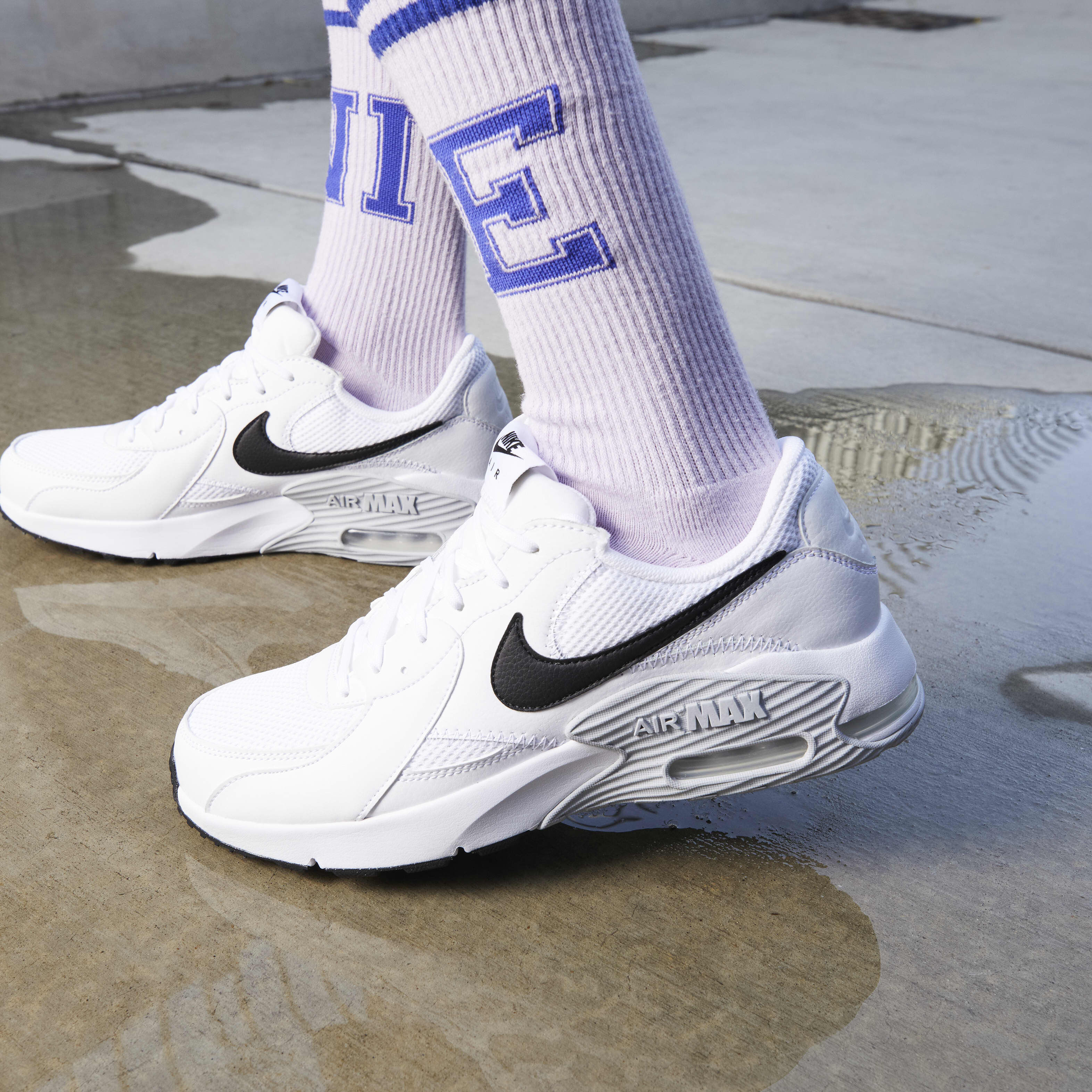 nike men's air max excee shoes