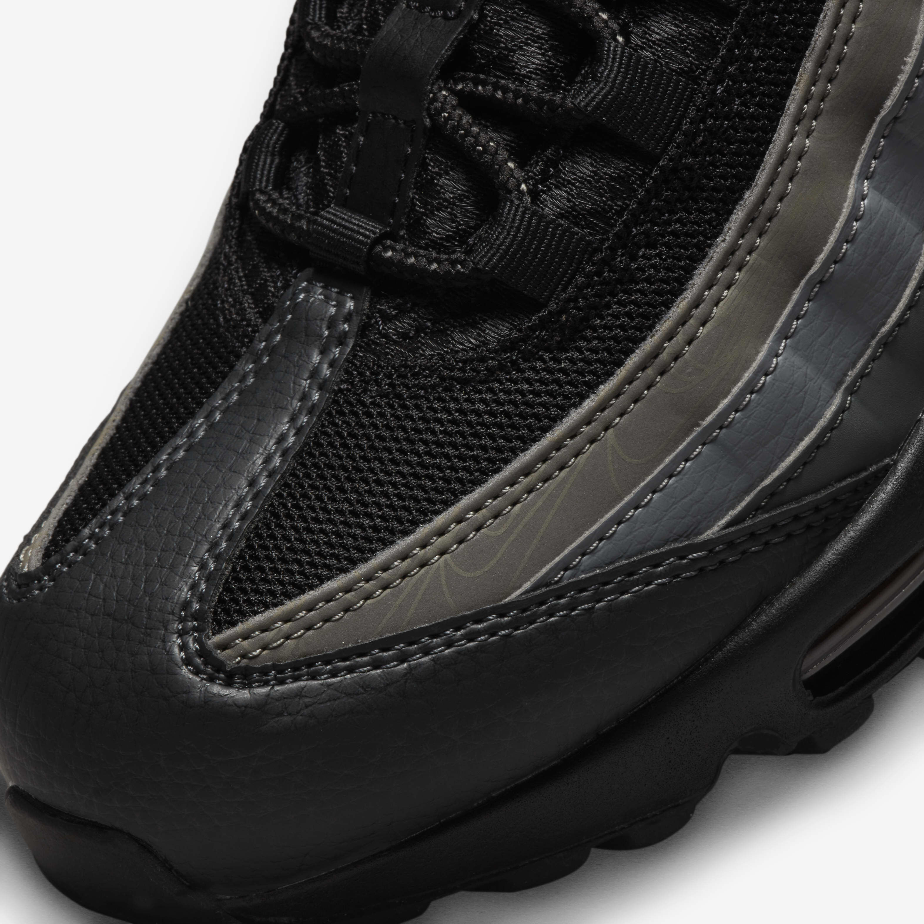 Nike Air Max 95 image number 6