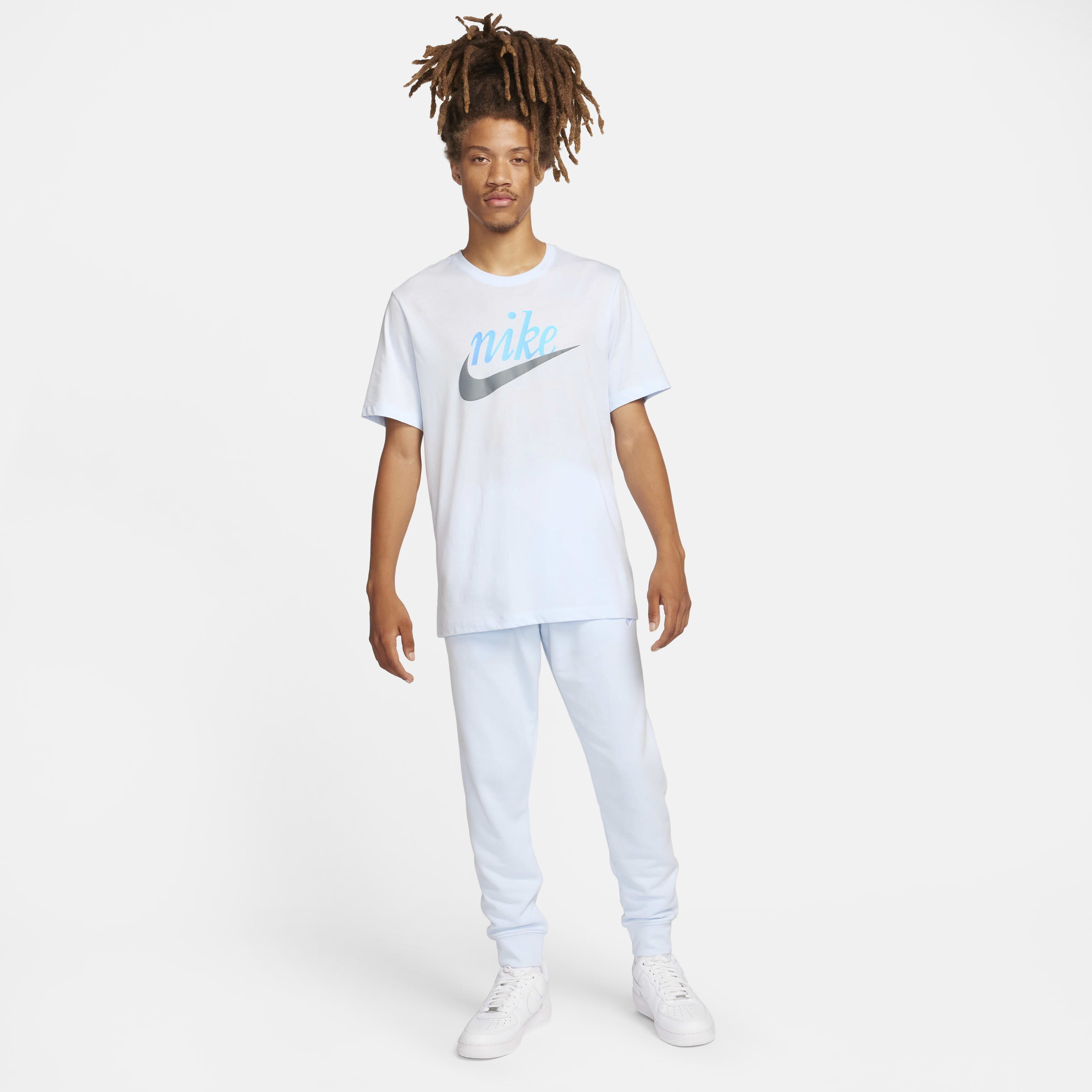 نايكي سبورتسوير كلوب image number 6