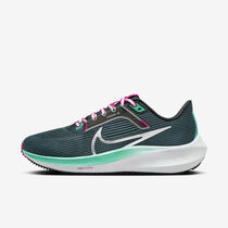 Nike Pegasus 40
