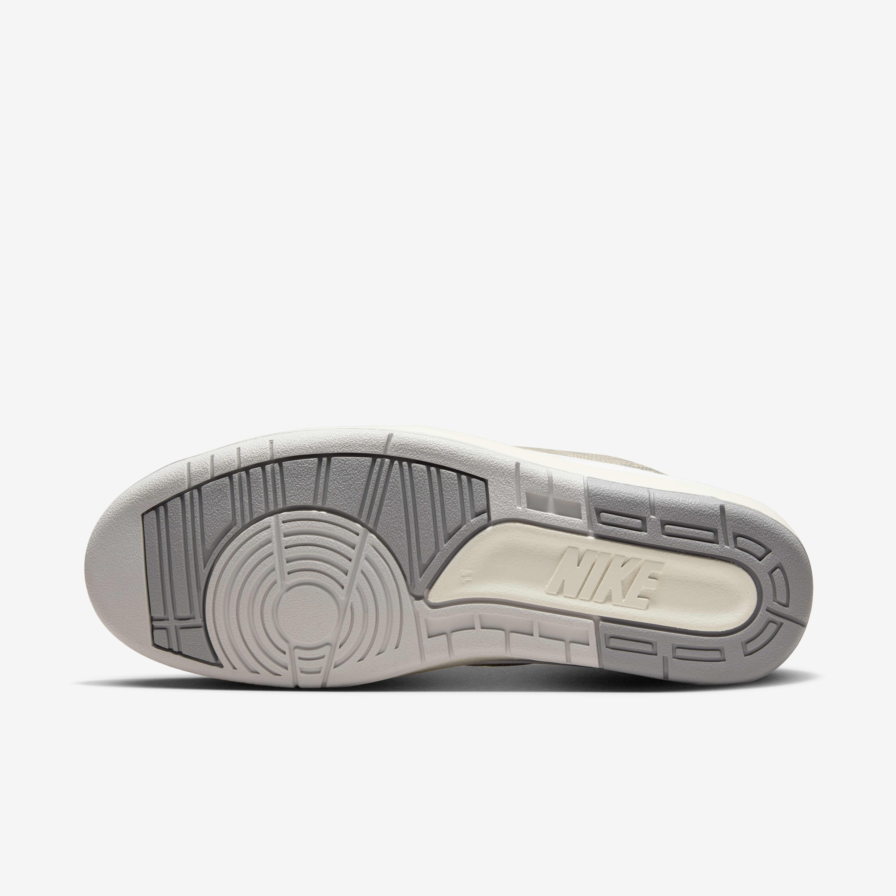 اير جوردن 2 لو image number 1