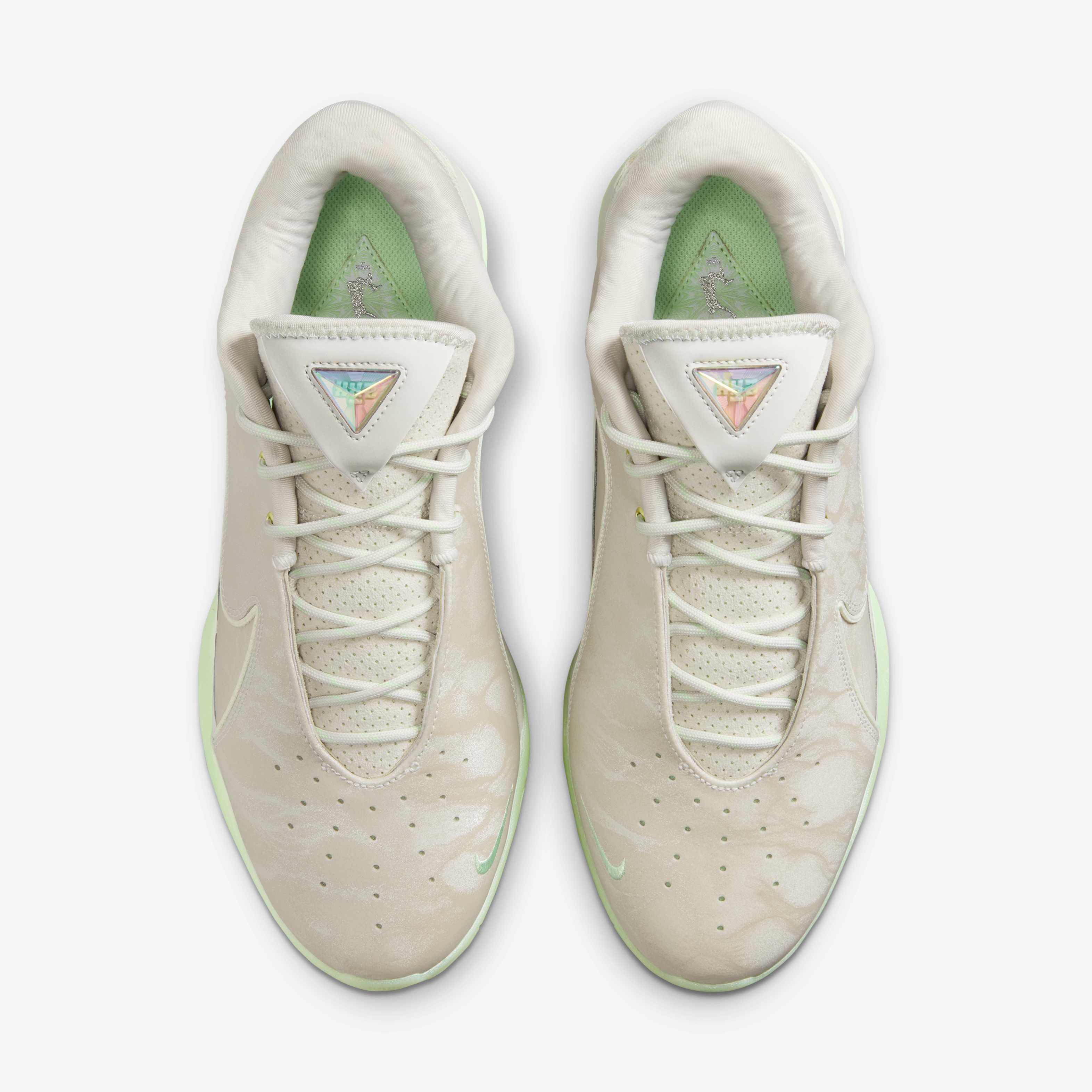 LeBron XXII image number 3